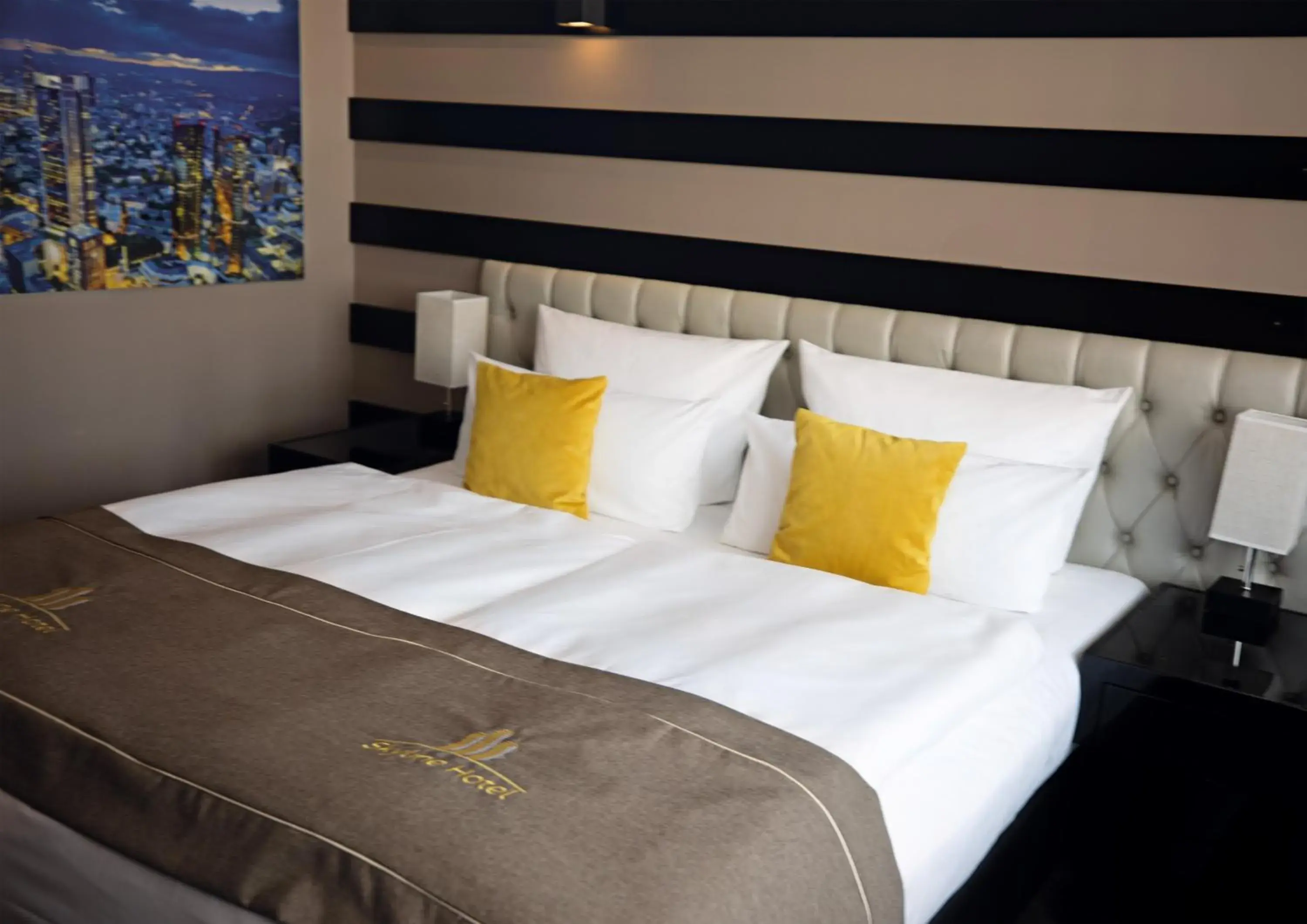 Bed in Skyline Hotel City Frankfurt Bed in Skyline Hotel City Frankfurt