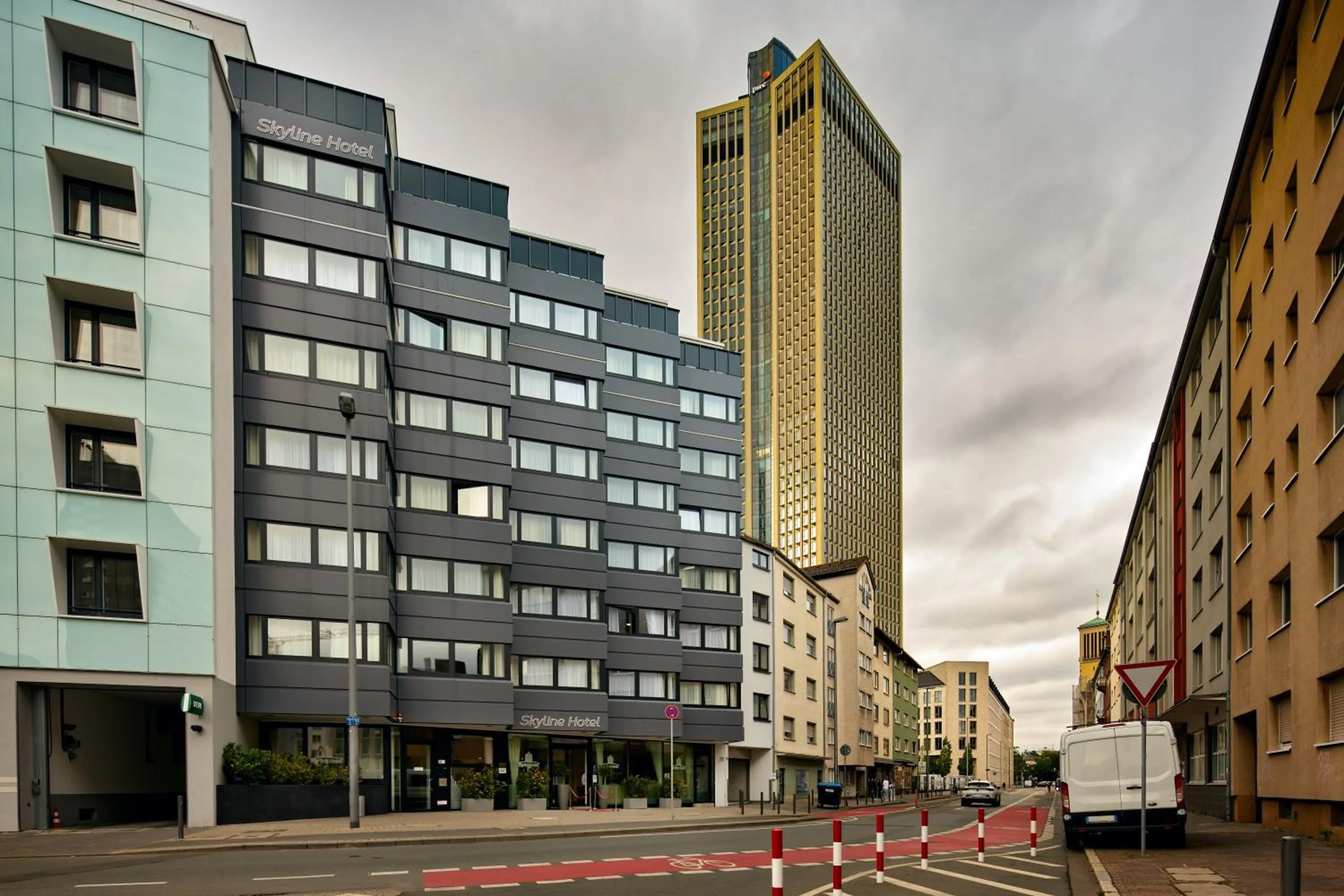 Property building in Skyline Hotel City Frankfurt
