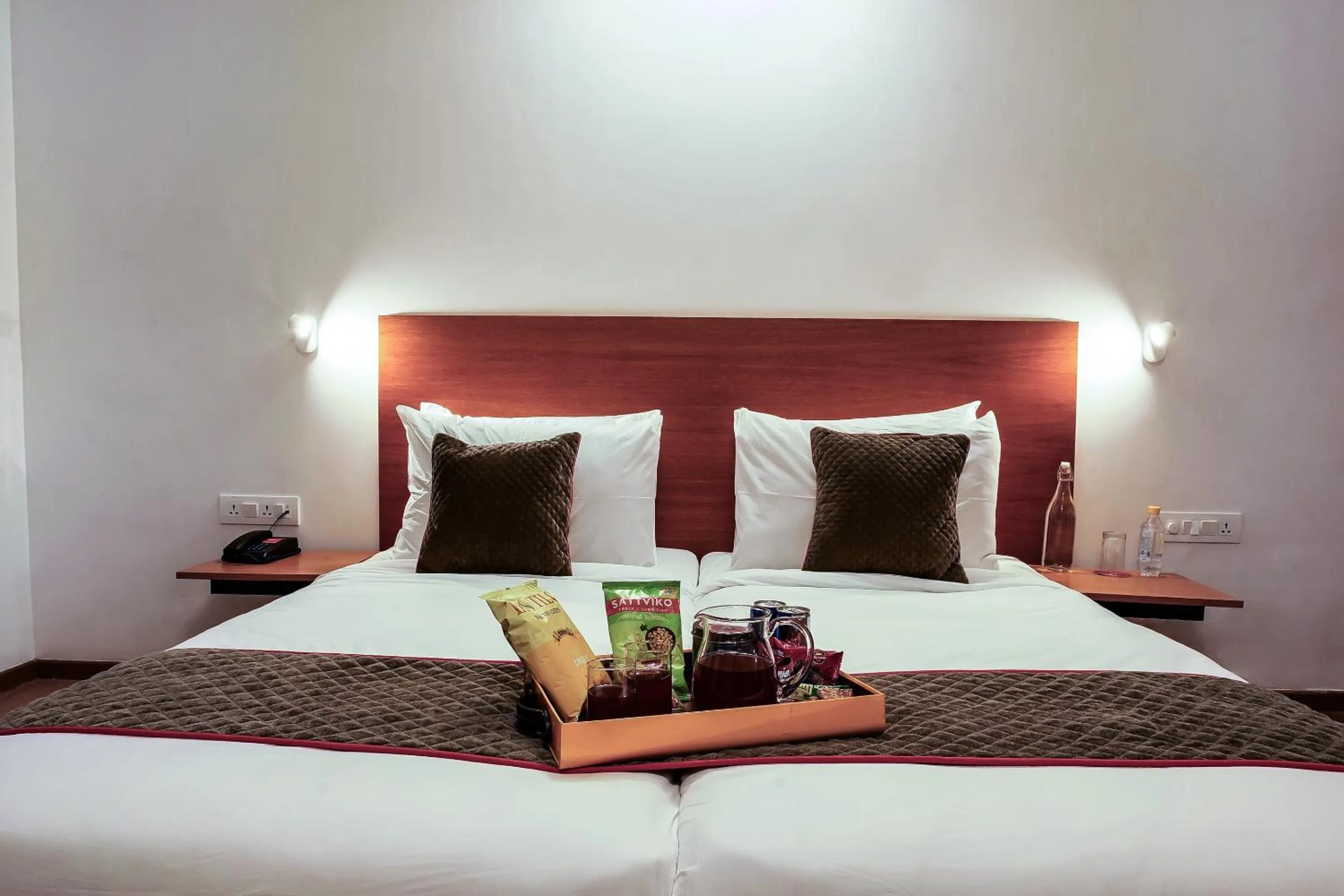 Bedroom, Bed in Super Townhouse Galleria Market Near Golf Course Road