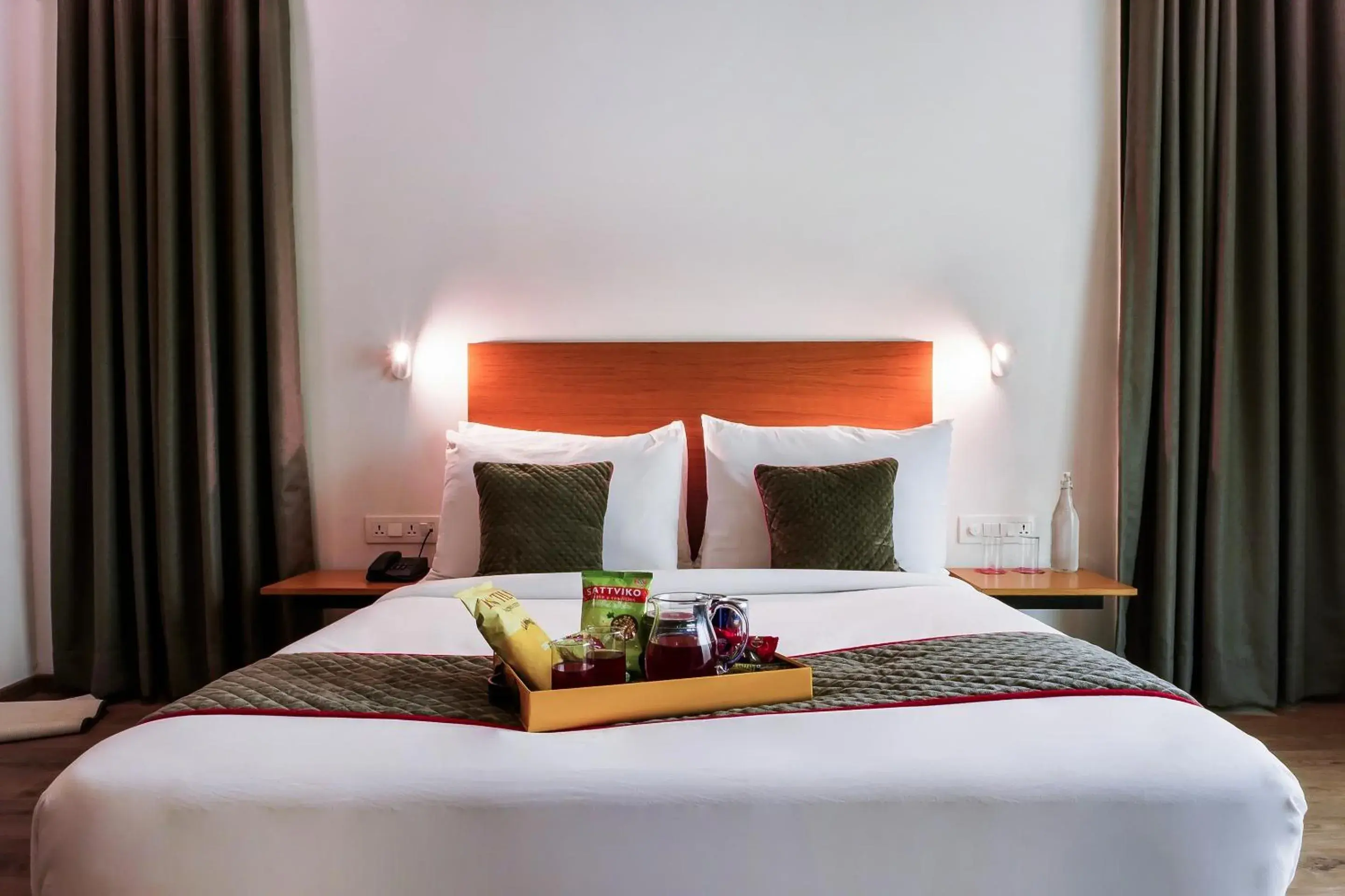 Bedroom, Bed in Super Townhouse Galleria Market Near Golf Course Road Bedroom, Bed in Super Townhouse Galleria Market Near Golf Course Road