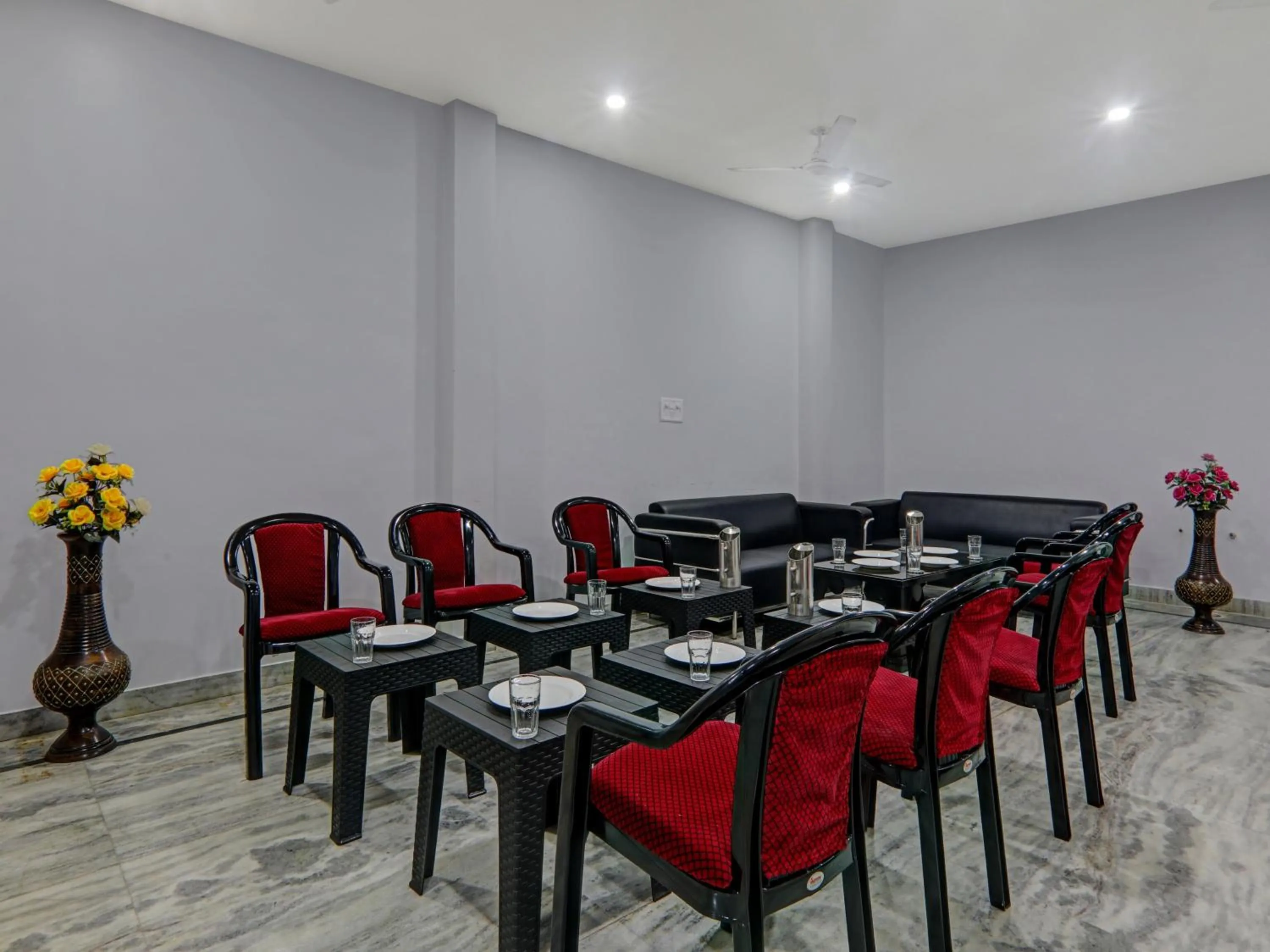 Restaurant/places to eat in North Inn