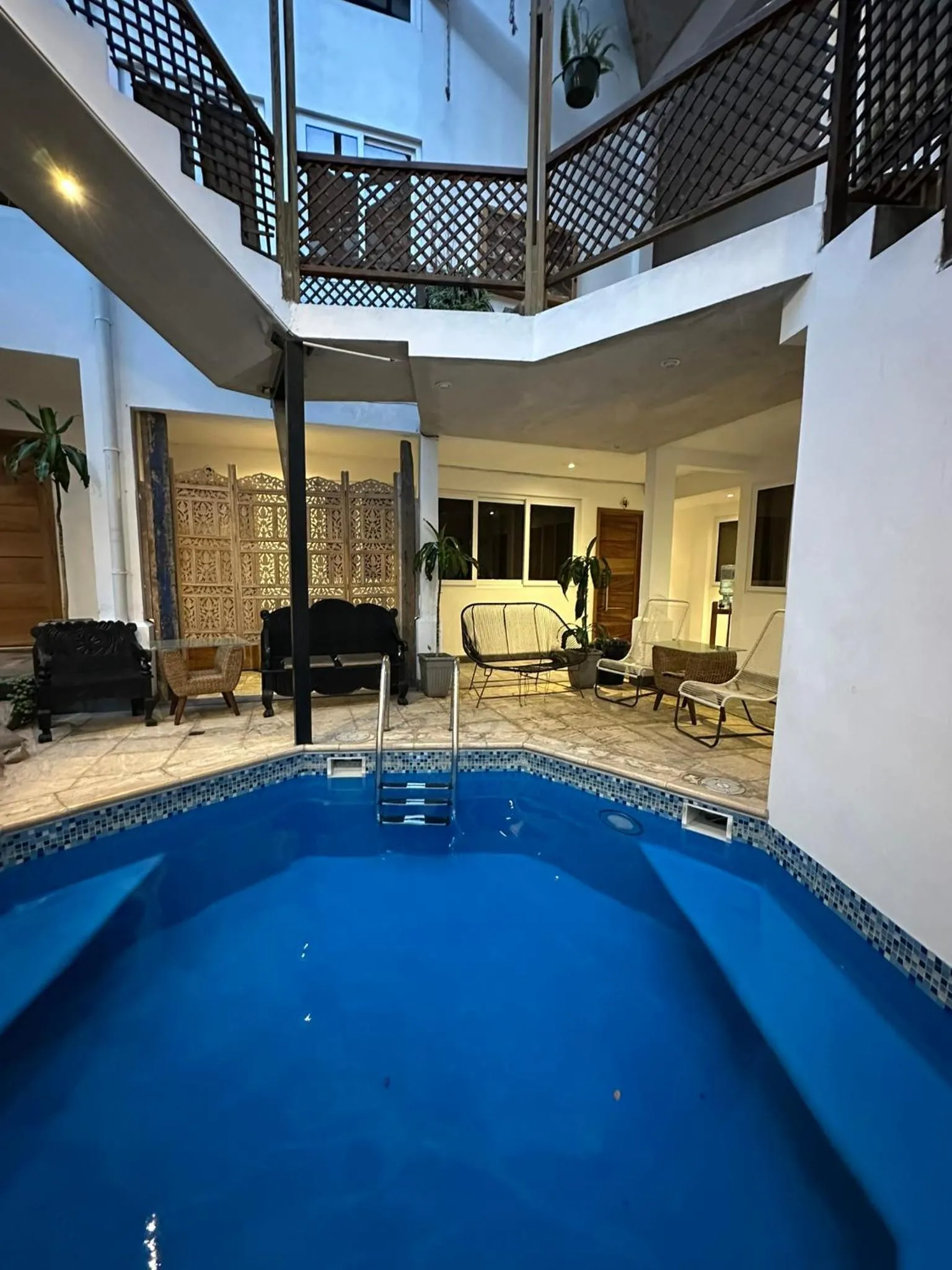 Grupo Hotelero Colibri