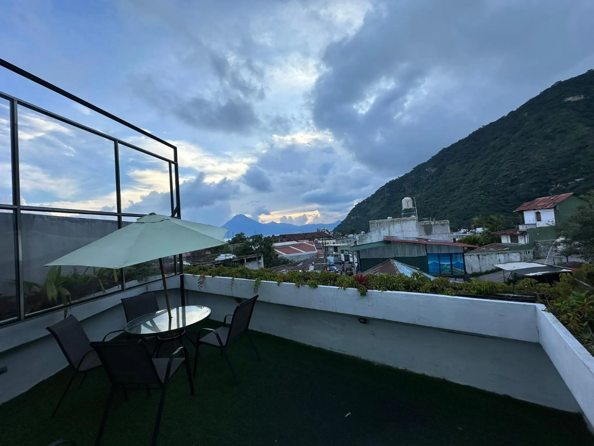 Grupo Hotelero Colibri