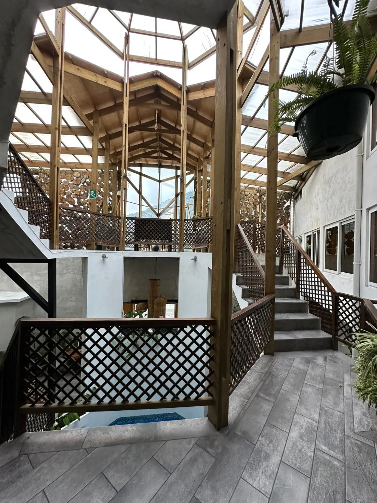 Grupo Hotelero Colibri