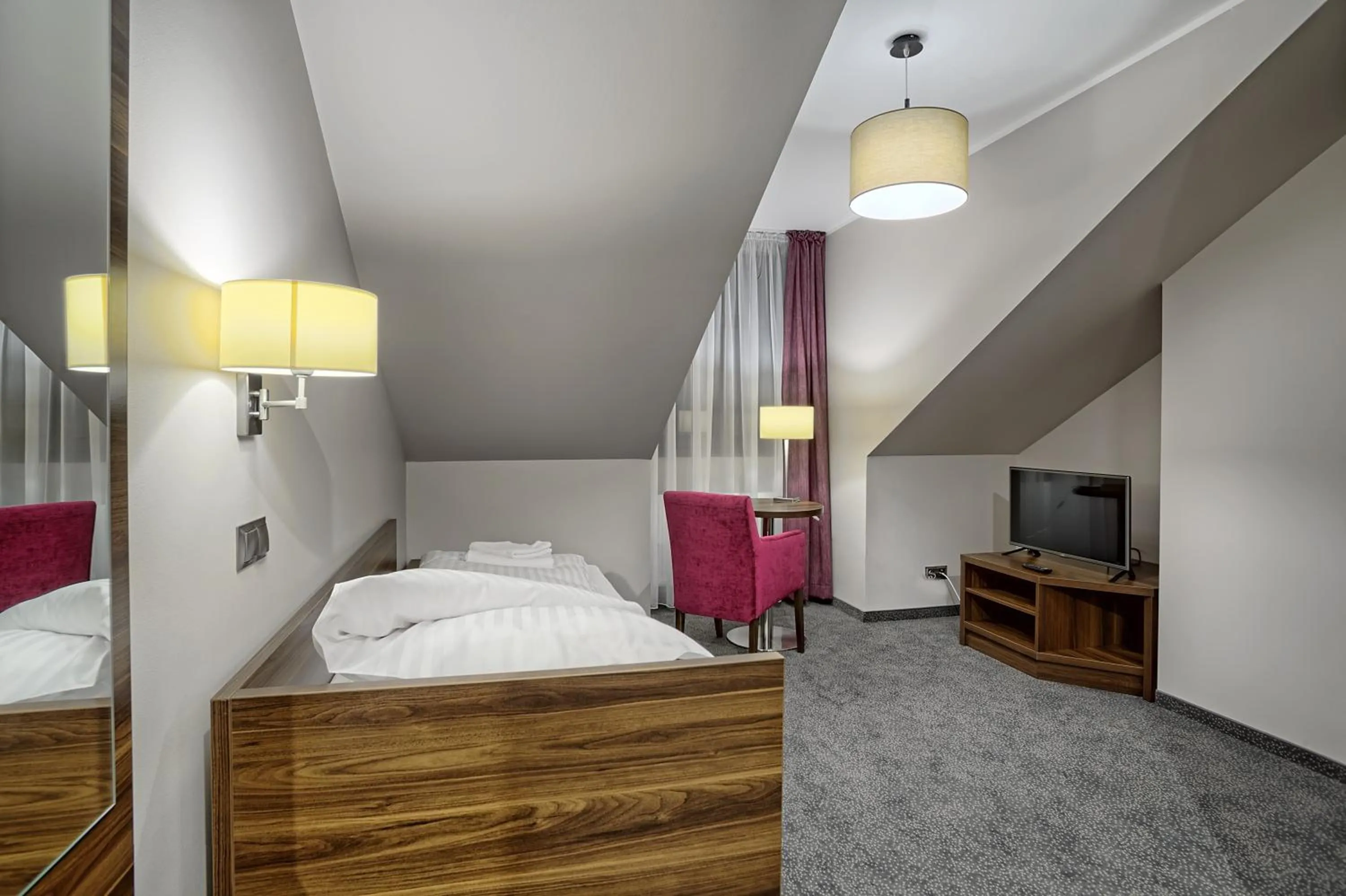 Photo of the whole room in Hotel Kamieniczka