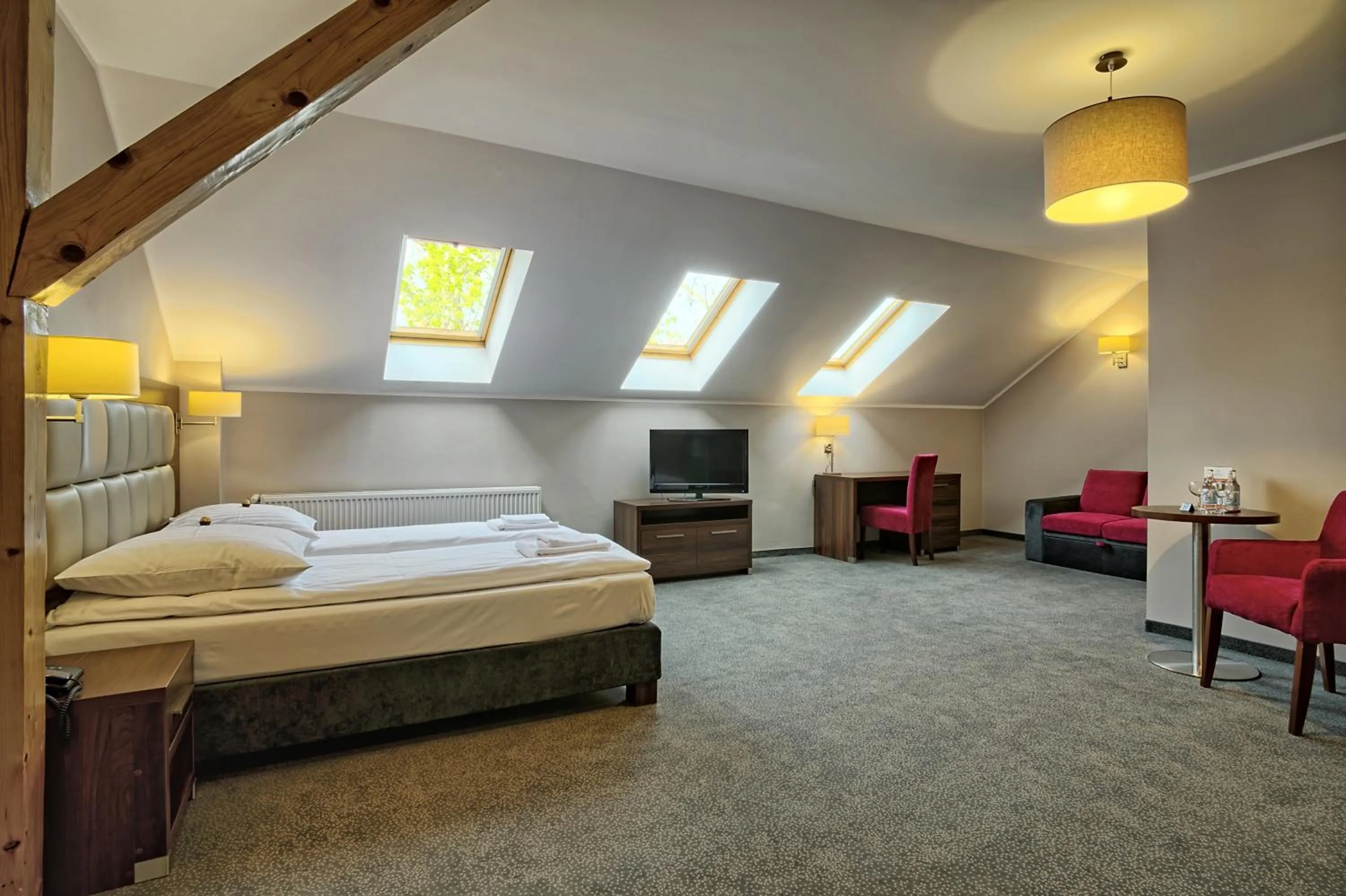 Photo of the whole room in Hotel Kamieniczka