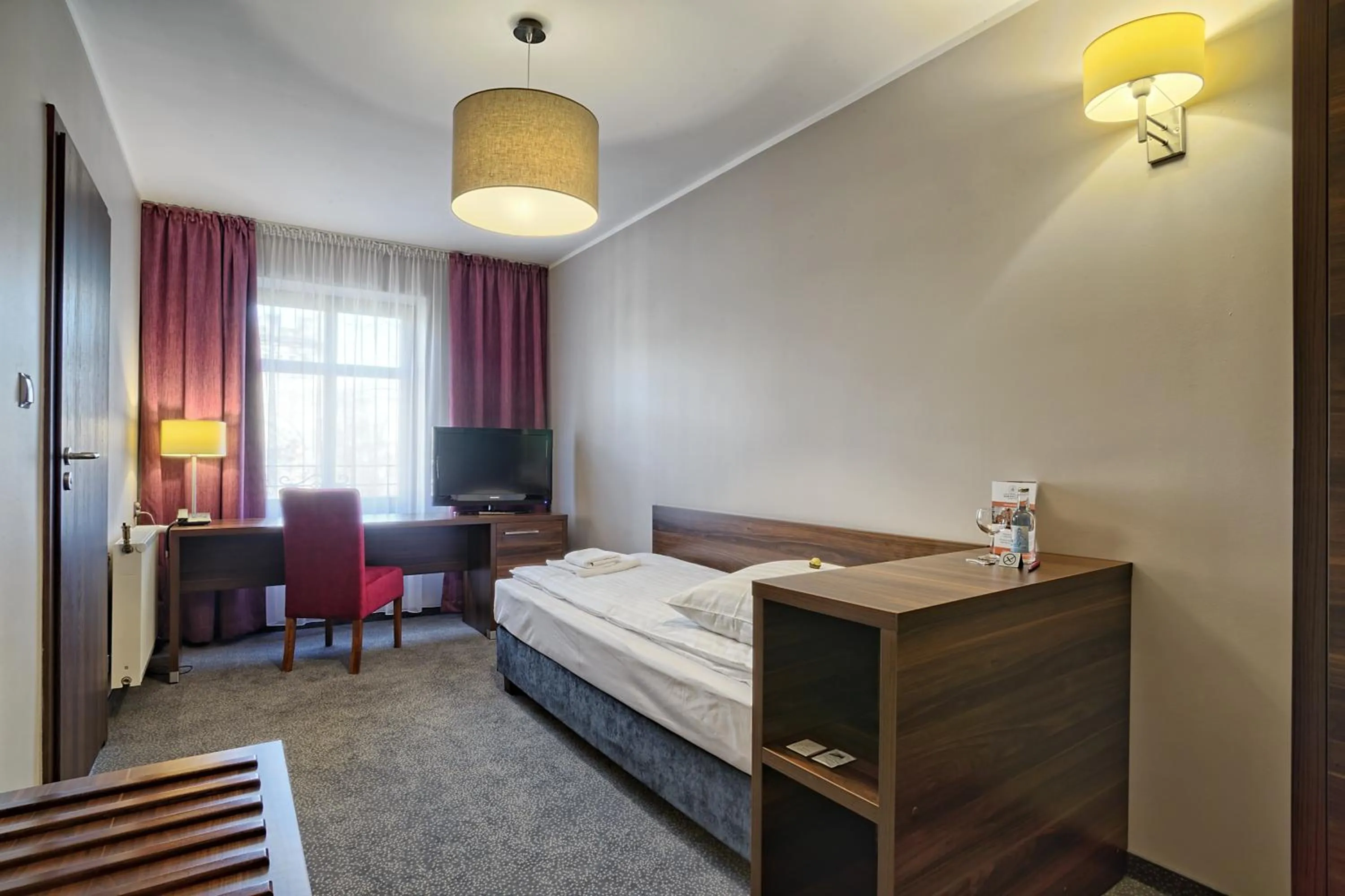 Photo of the whole room in Hotel Kamieniczka