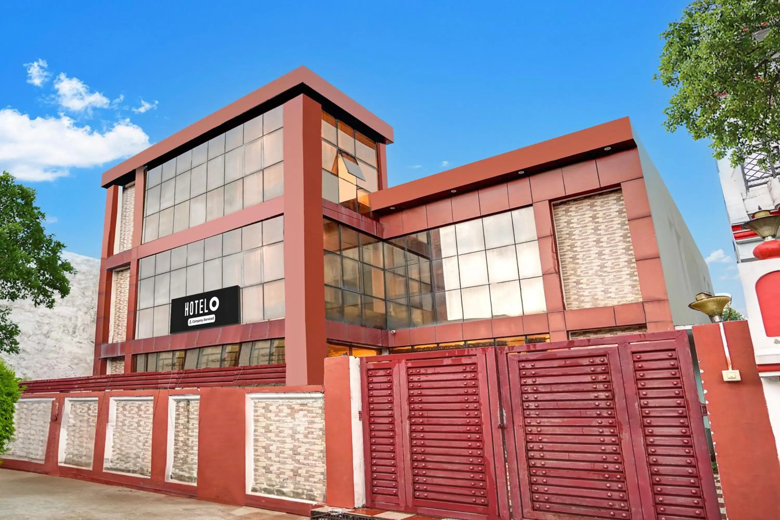 Property building in Super Hotel O Jankipuram Vikas Nagar Property building in Super Hotel O Jankipuram Vikas Nagar