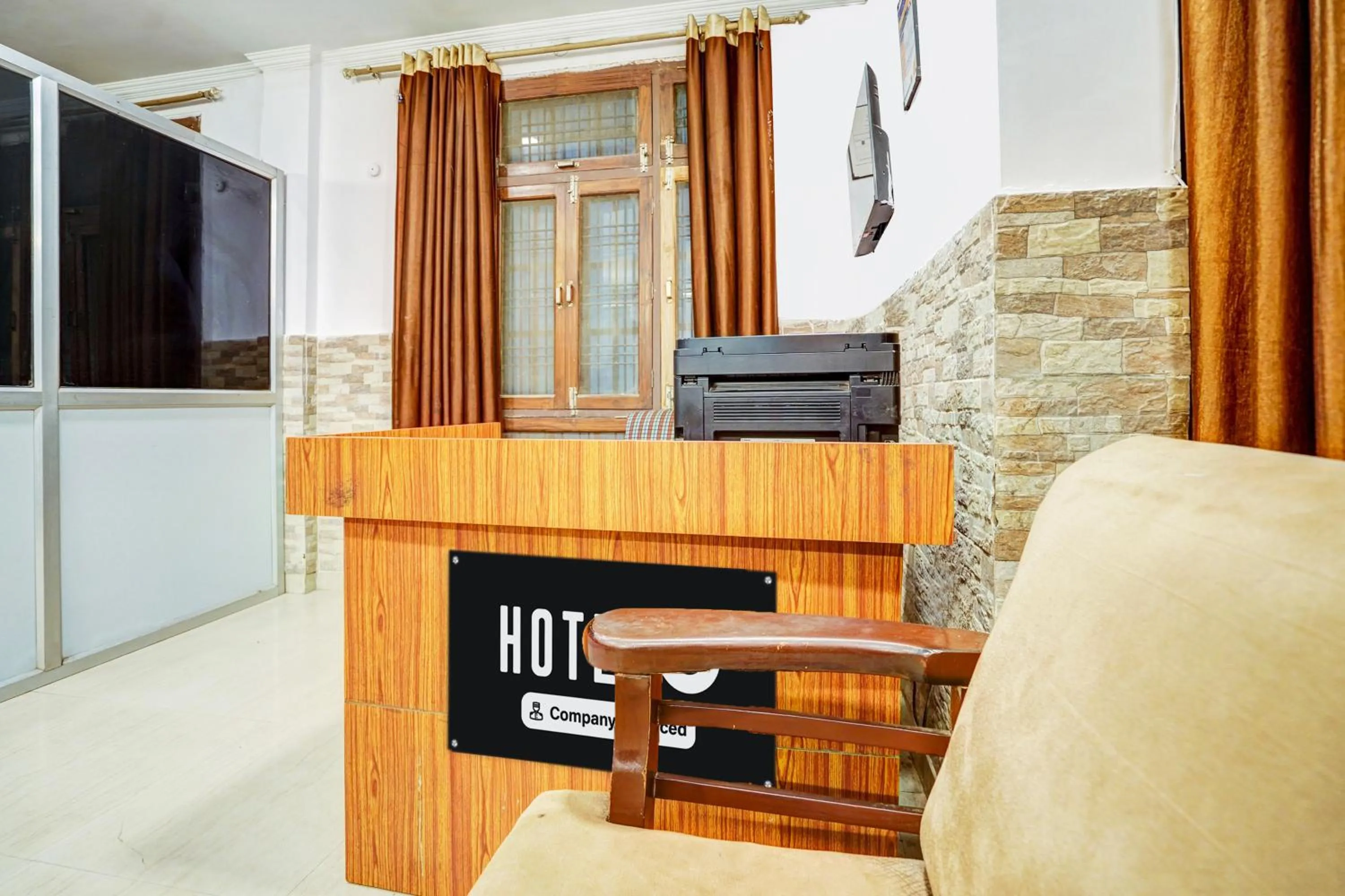 Lobby or reception in Super Hotel O Jankipuram Vikas Nagar