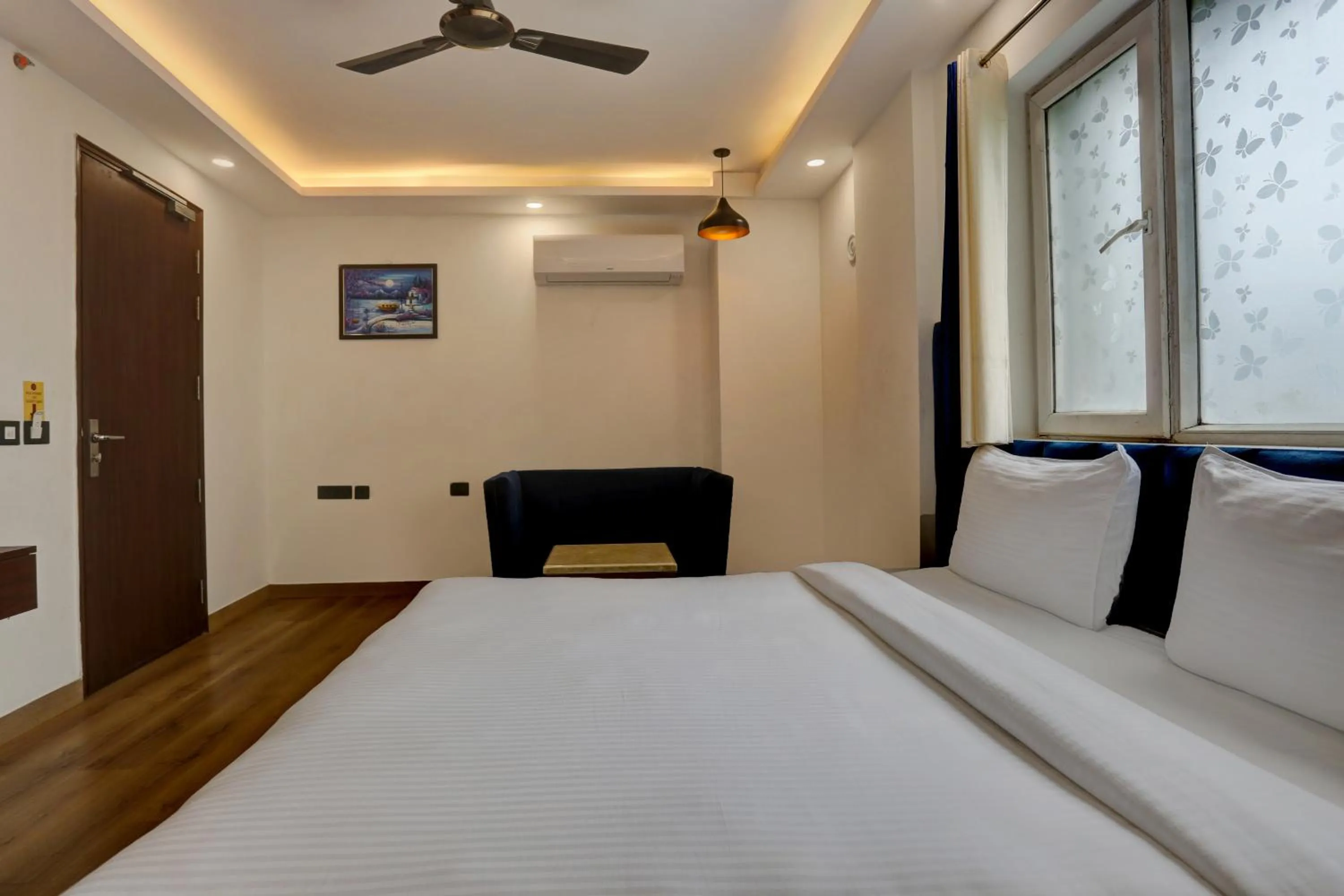 Bedroom, Bed in Hotel O Golden Eye Inn