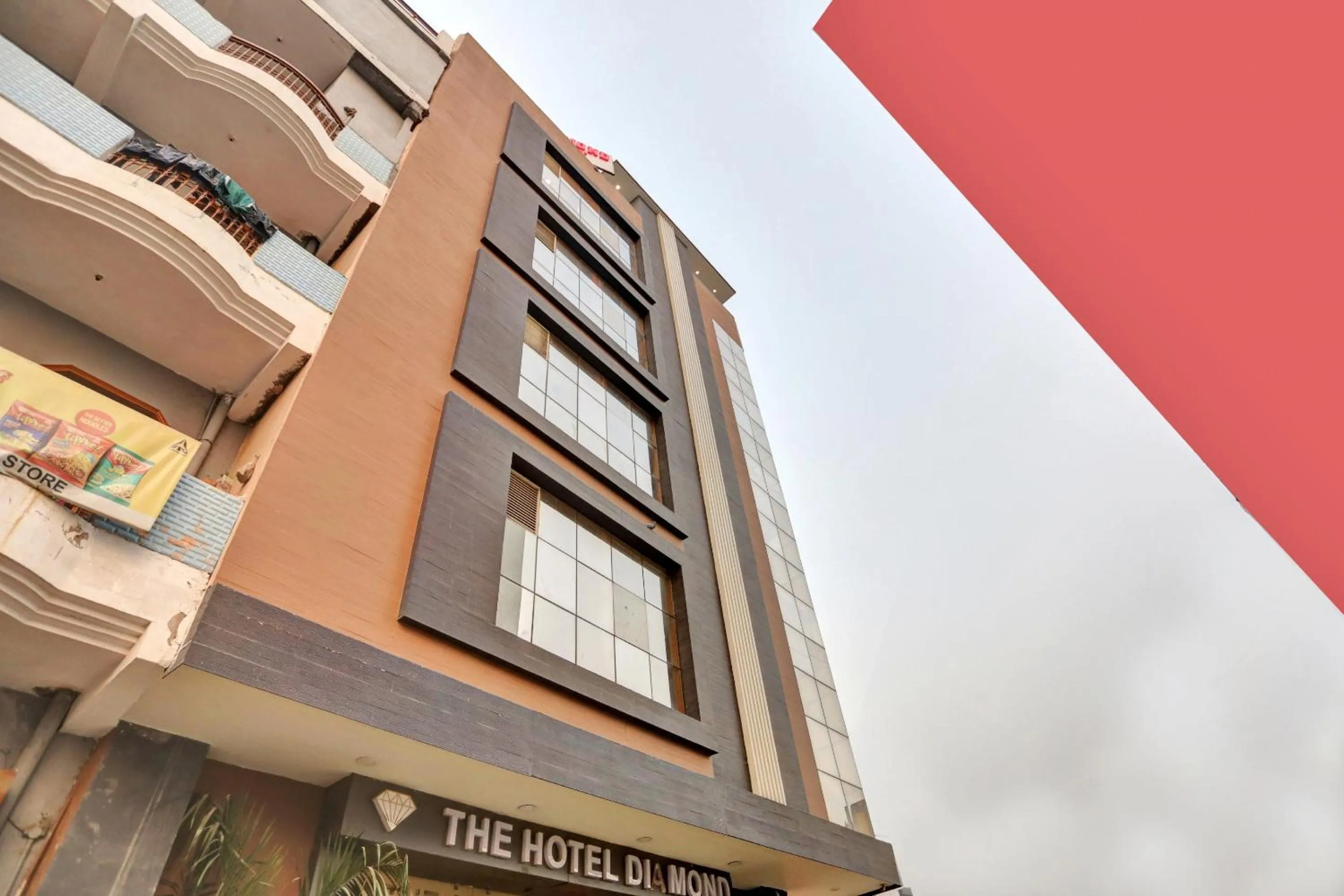 Property building in TOWNHOUSE THE HOTEL DIAMOND VASUNDHARA