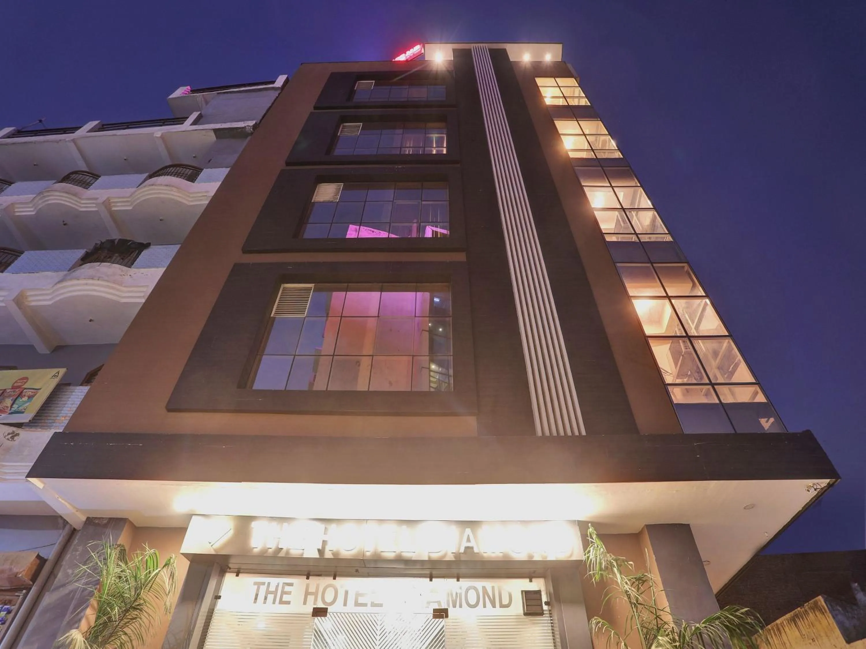 Property building in TOWNHOUSE THE HOTEL DIAMOND VASUNDHARA