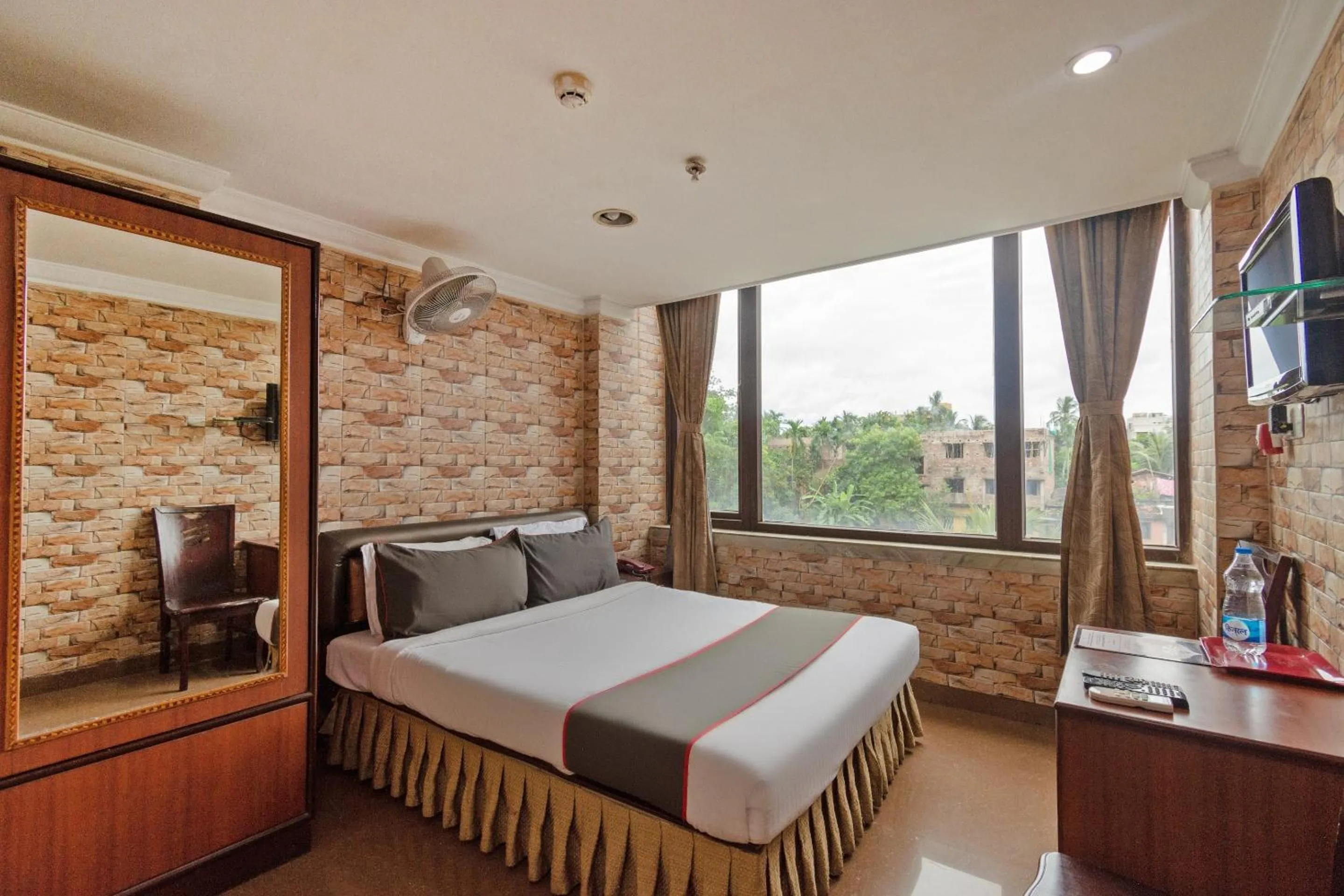 Bedroom, Bed in Collection O Raj Darbar Near City Centre