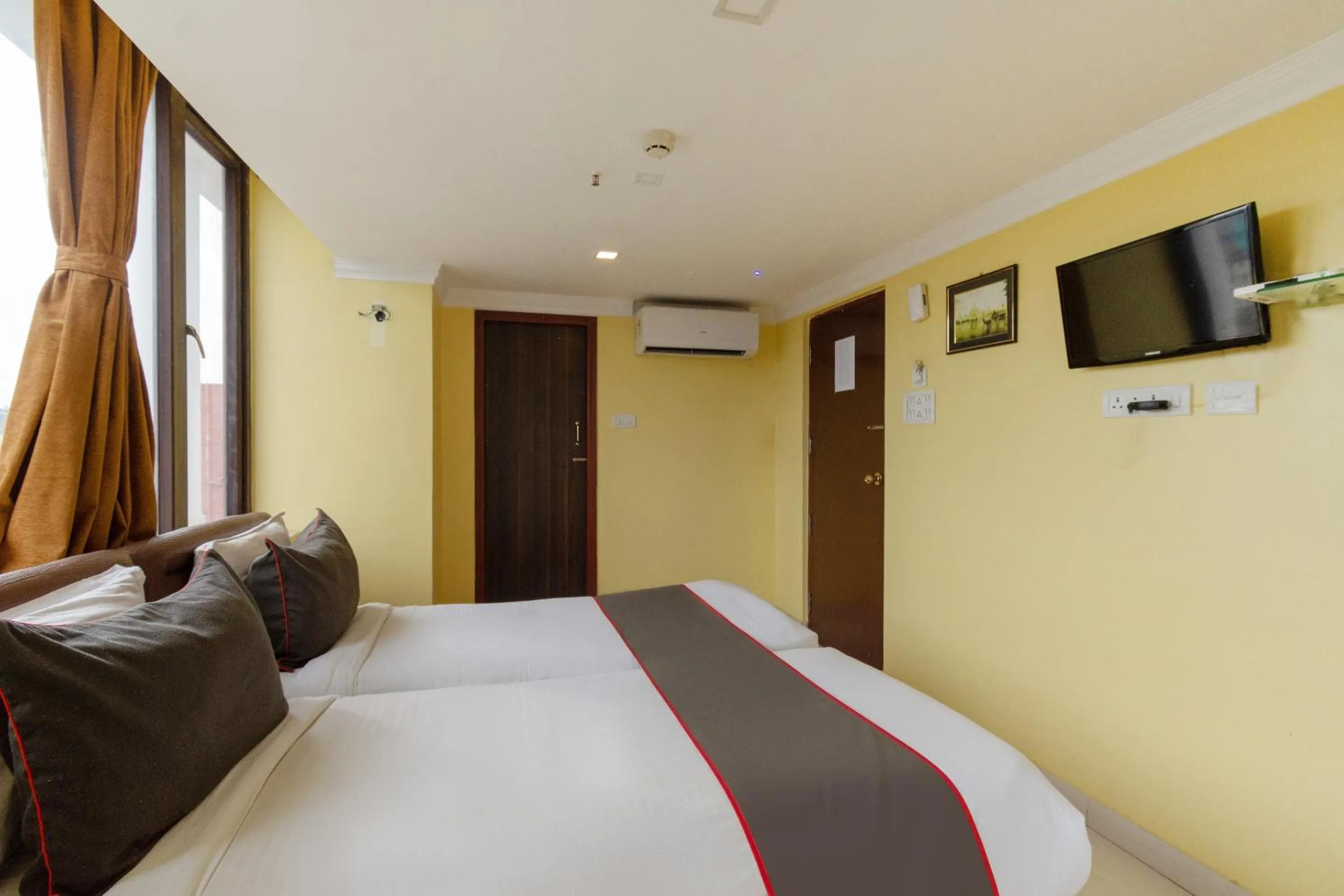 Bedroom, Bed in Collection O Raj Darbar Near City Centre
