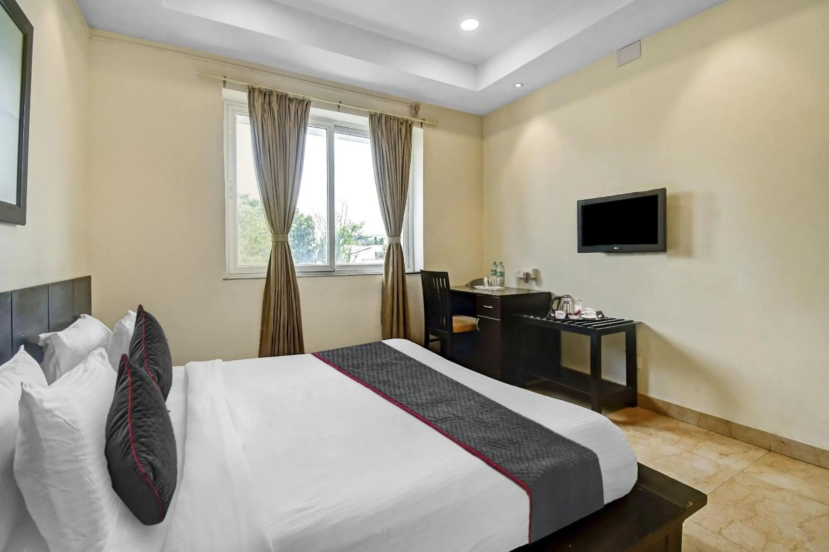 Bedroom, Bed in Super Townhouse All In One