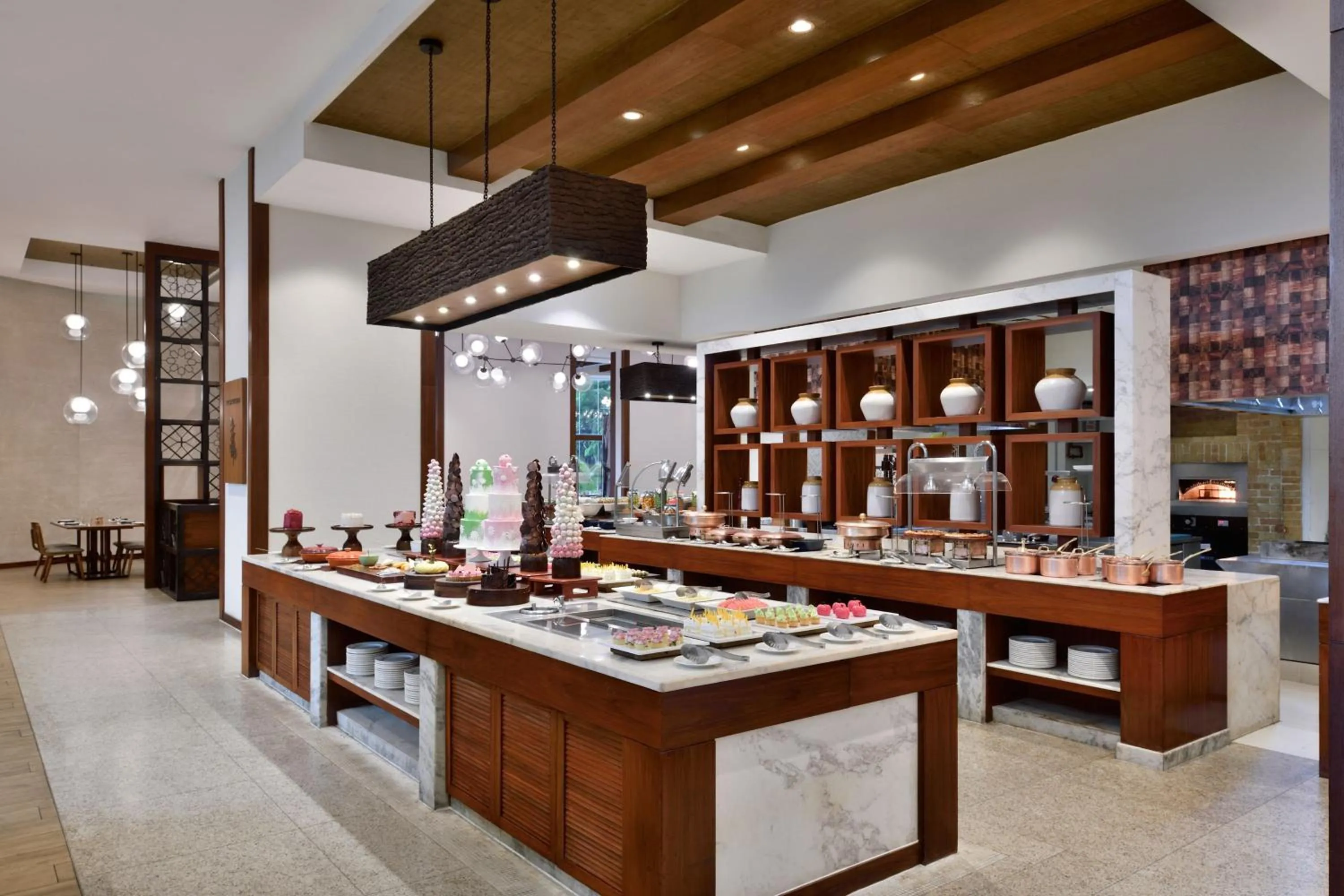 Kitchen or kitchenette in Kochi Marriott Hotel