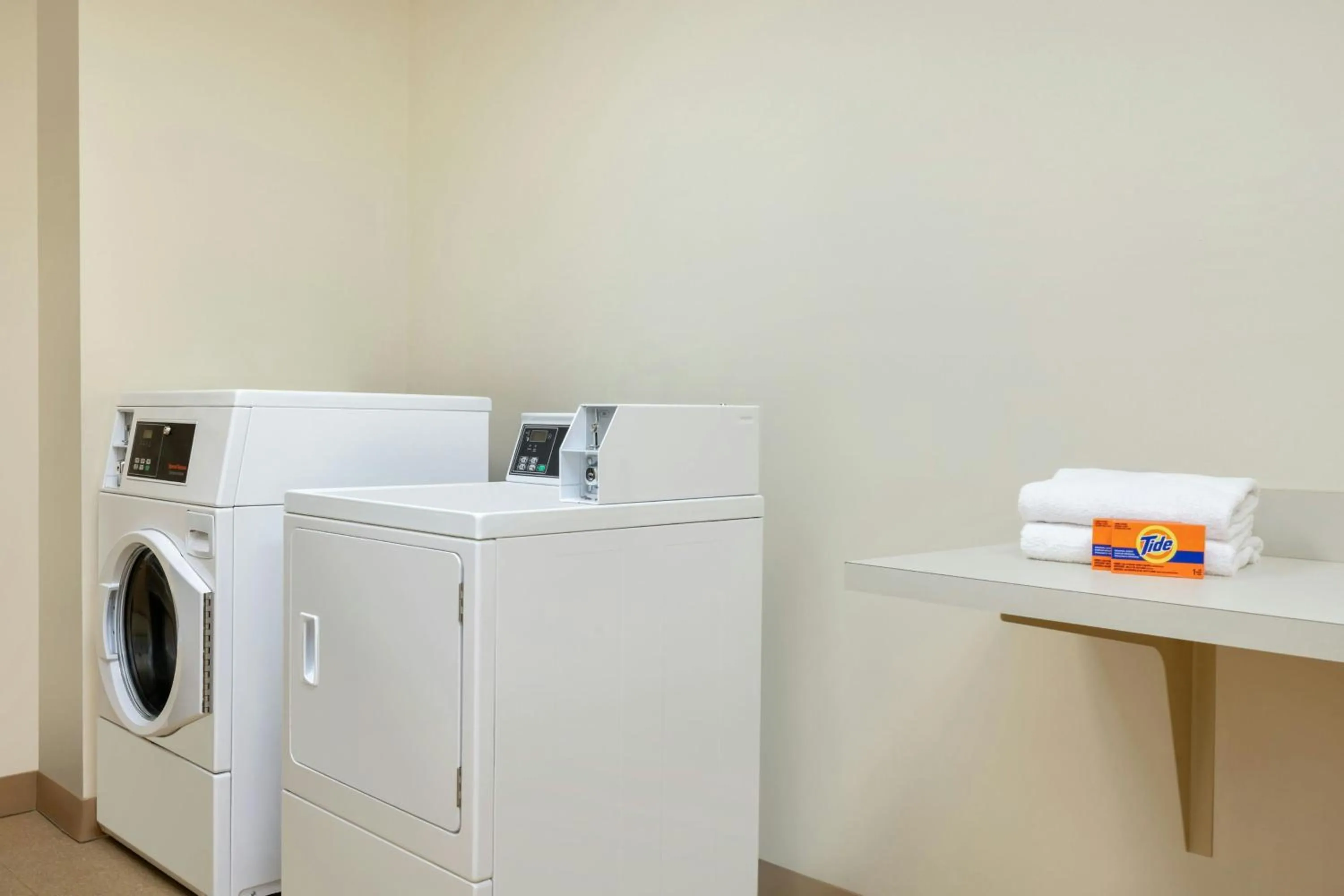 Other in Fairfield Inn & Suites by Marriott Bristol