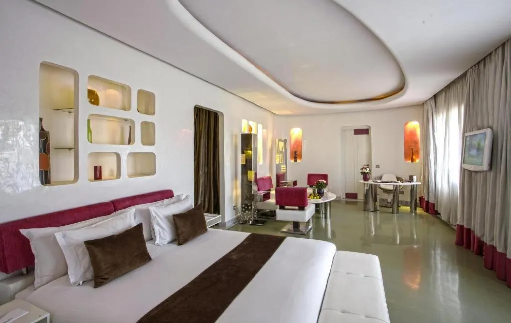 Bed in La Renaissance hôtel Marrakech