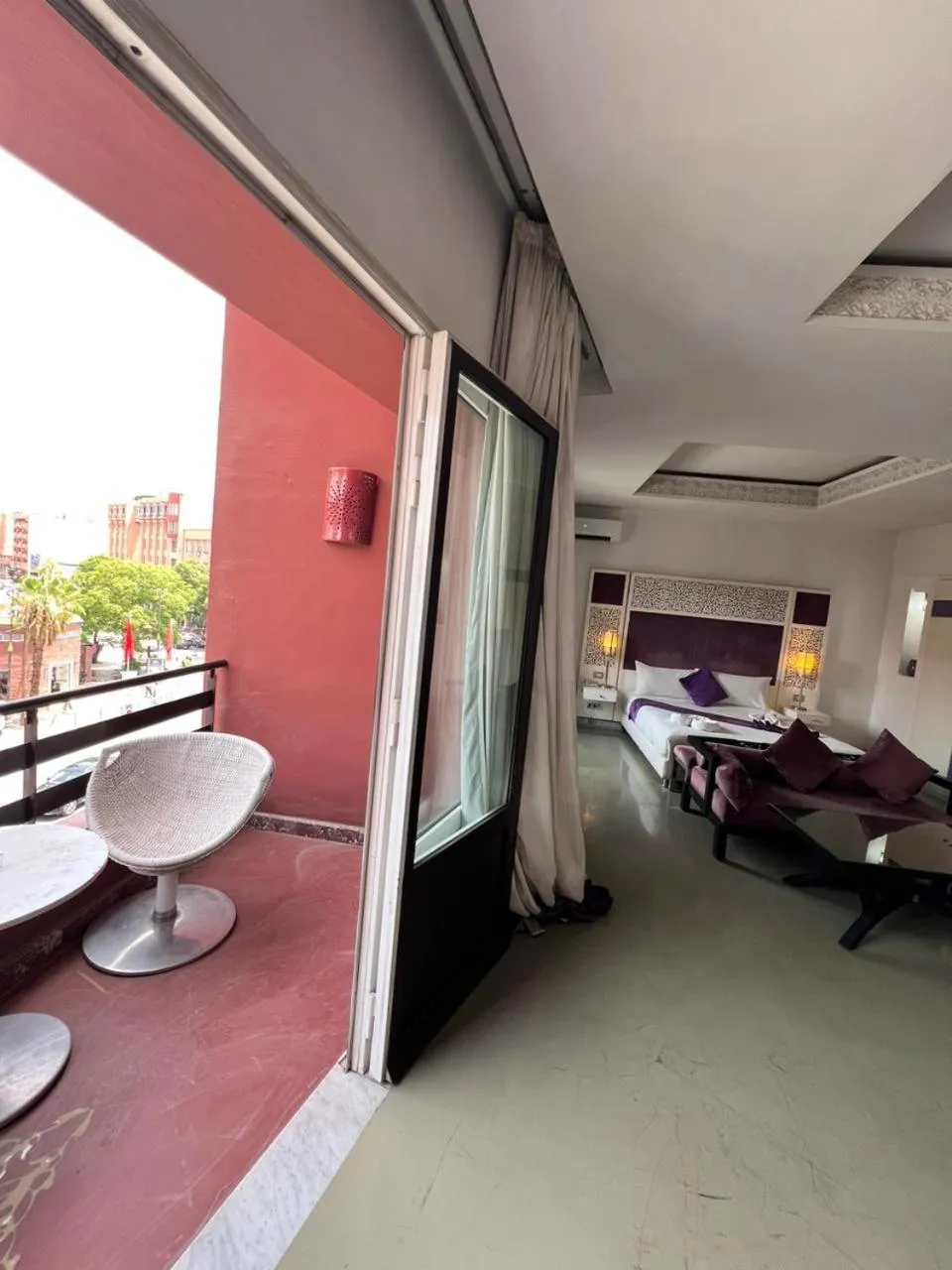 Bed in La Renaissance hôtel Marrakech