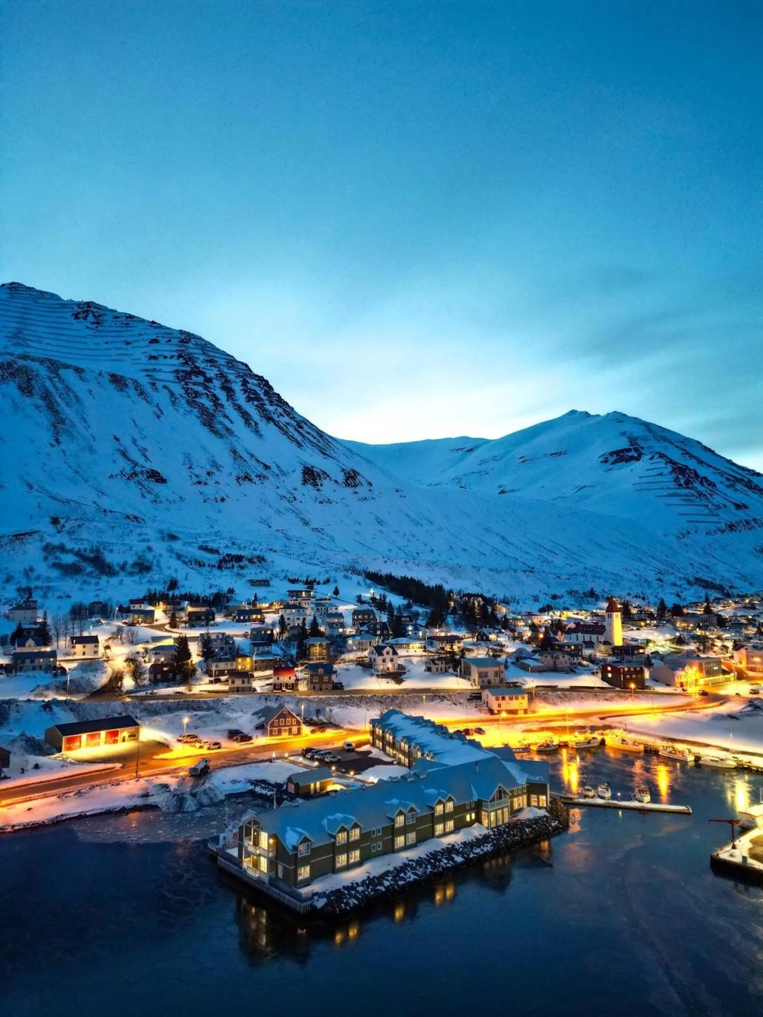 Facade/entrance in Siglo Hotel by Keahotels