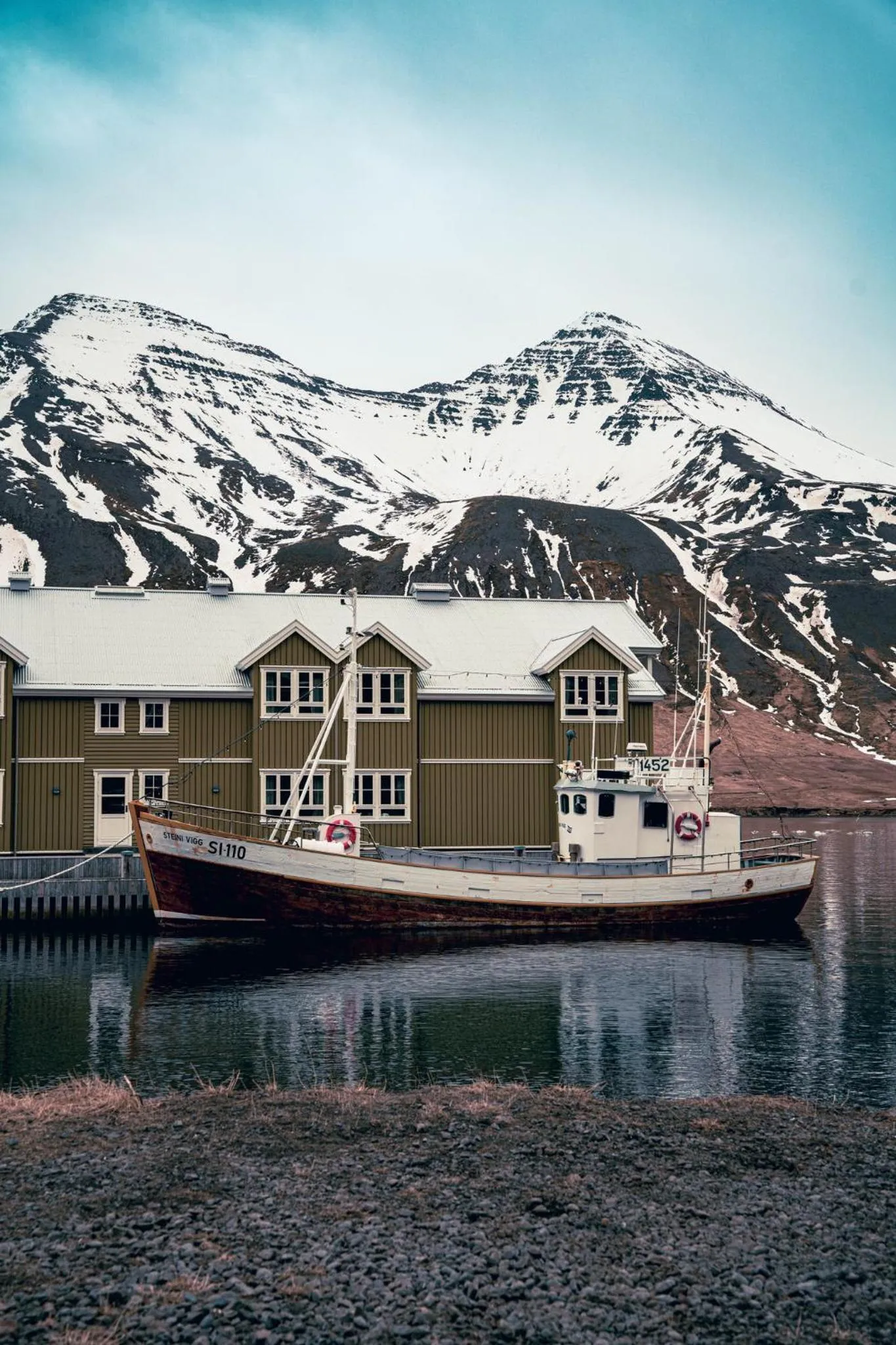 Facade/entrance in Siglo Hotel by Keahotels