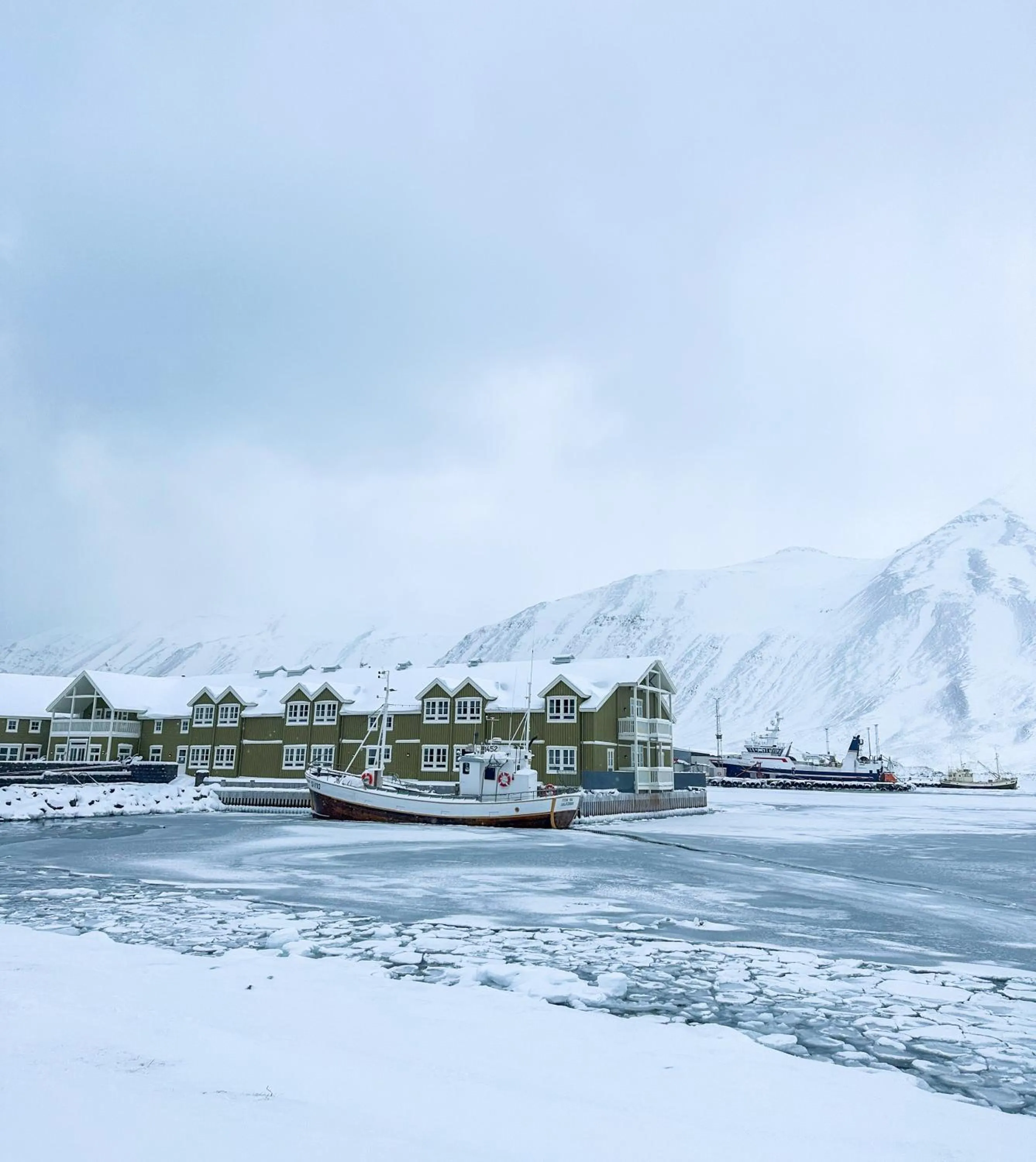 Facade/entrance in Siglo Hotel by Keahotels