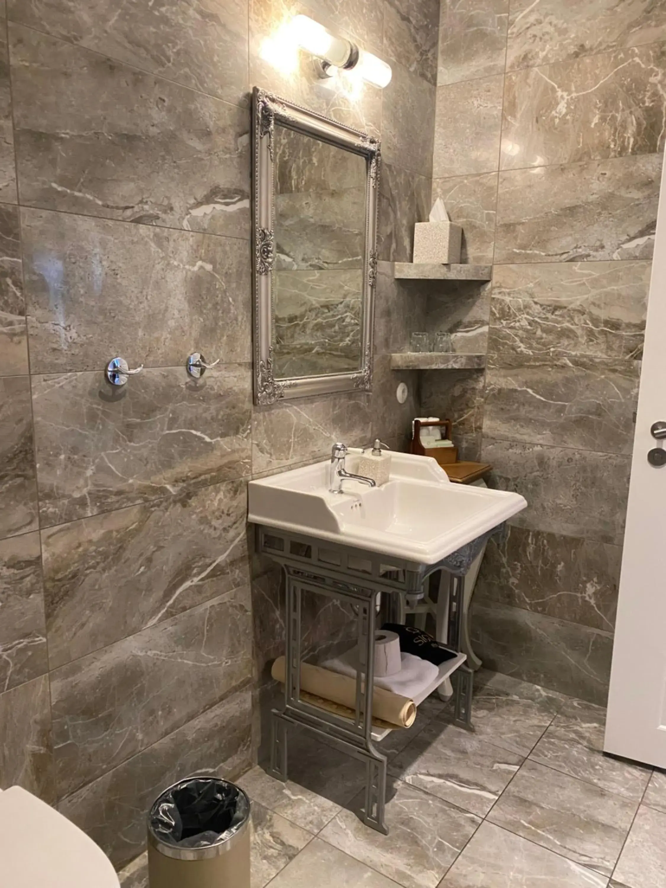 Bathroom in Siglo Hotel by Keahotels Bathroom in Siglo Hotel by Keahotels