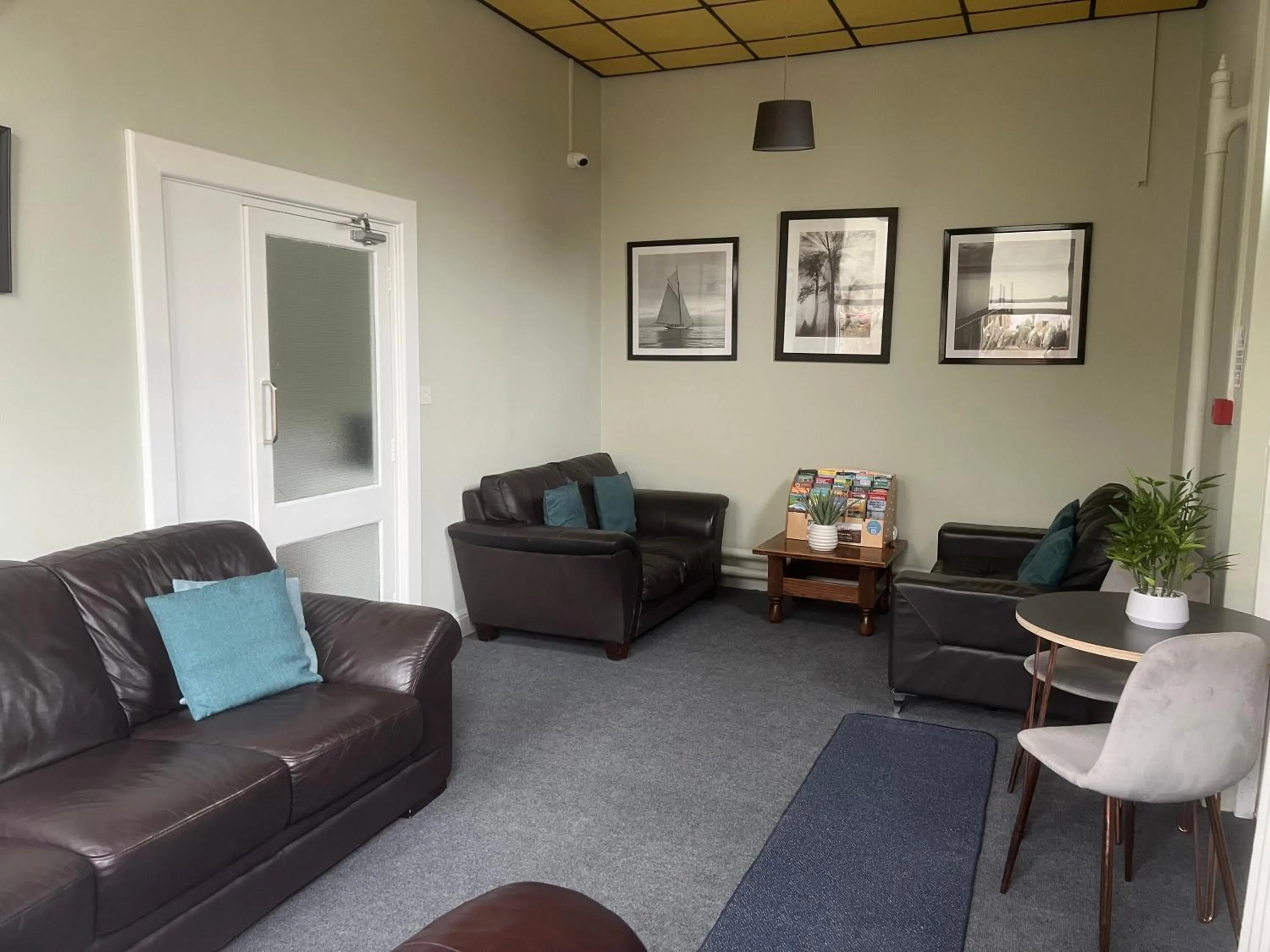 Living room in Denton House Hostel