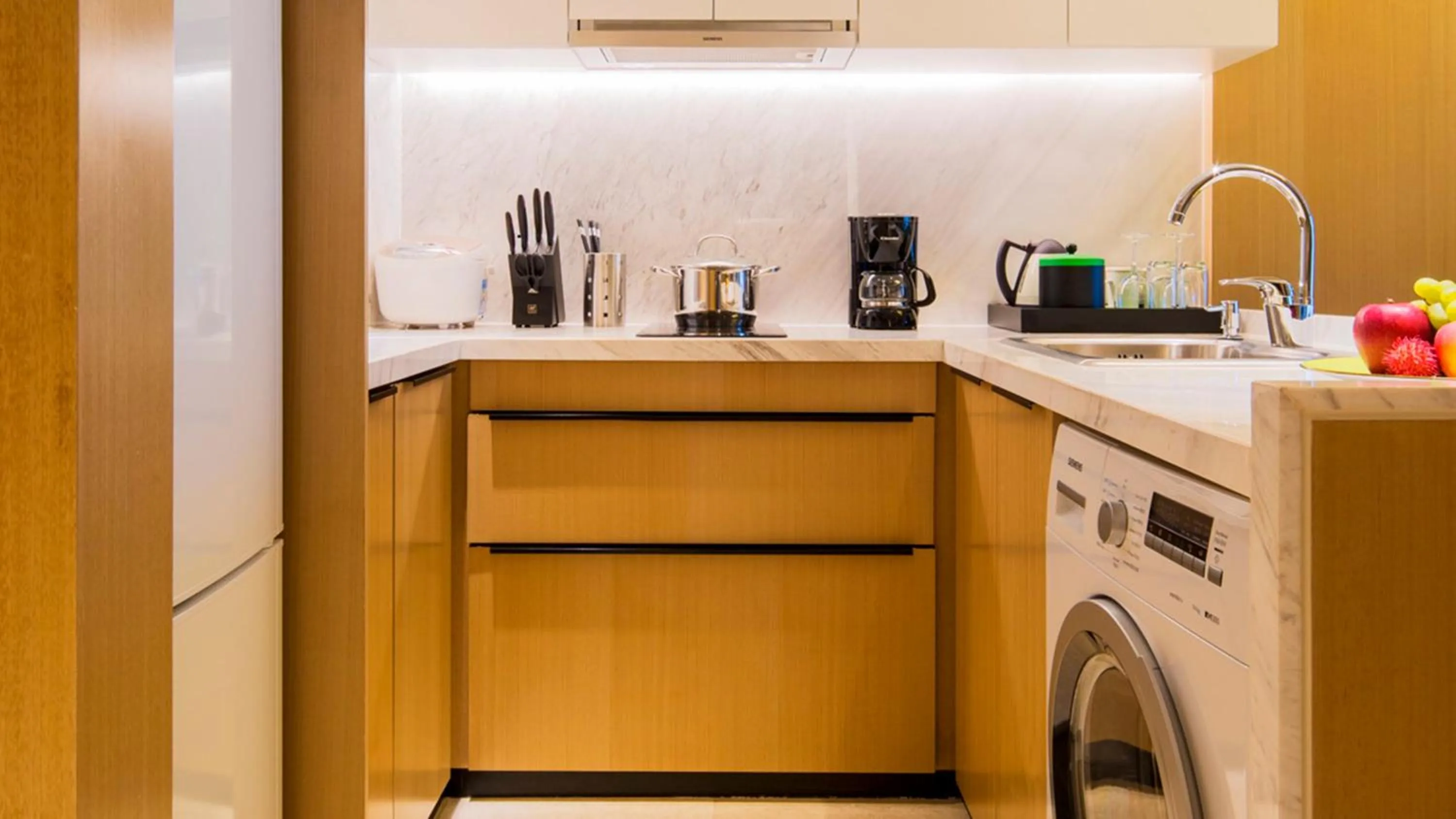 Photo of the whole room in Holiday Inn Nanjing Qinhuai South Suites by IHG