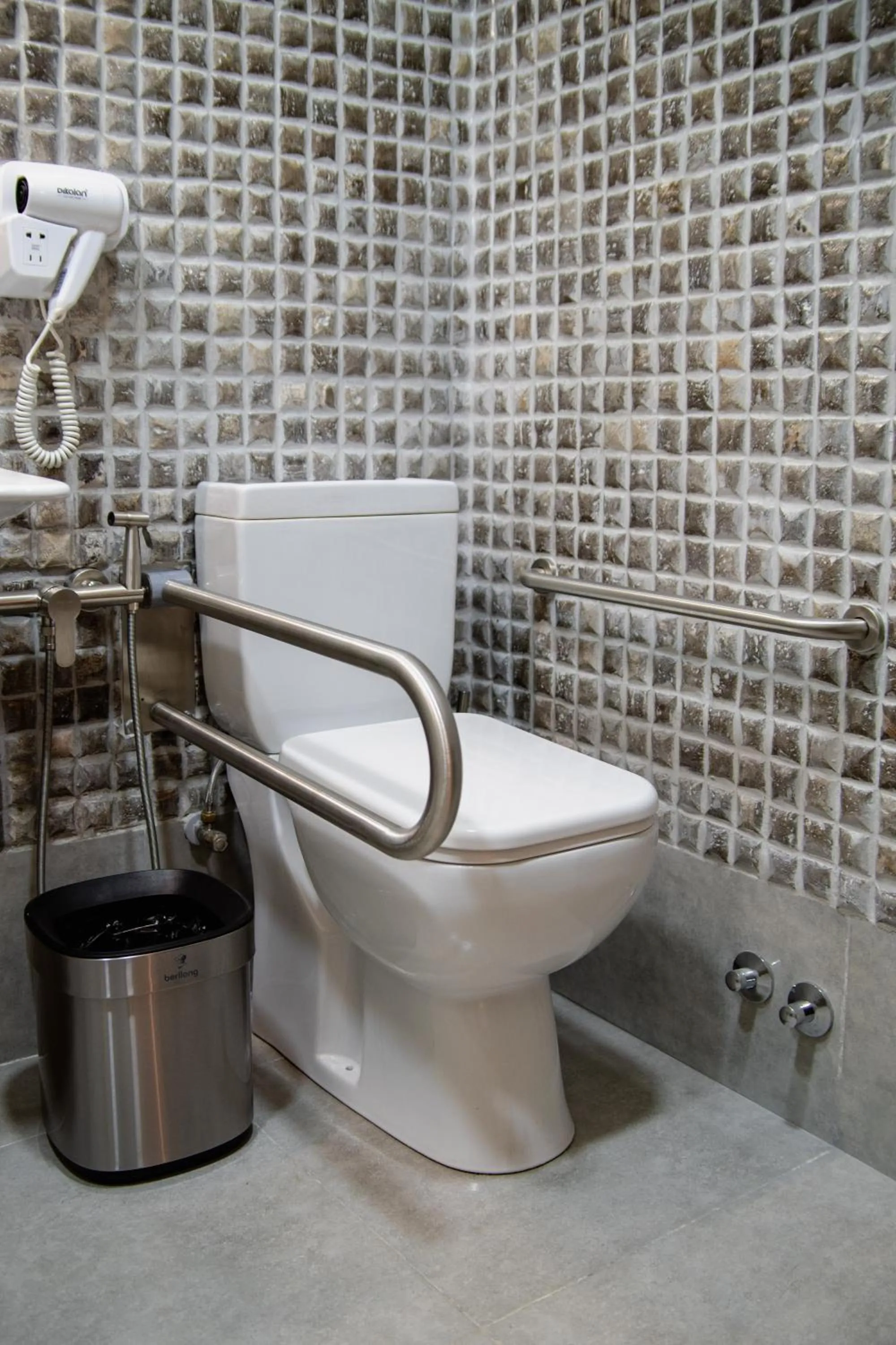 Toilet in Kazma Boutique Hotel