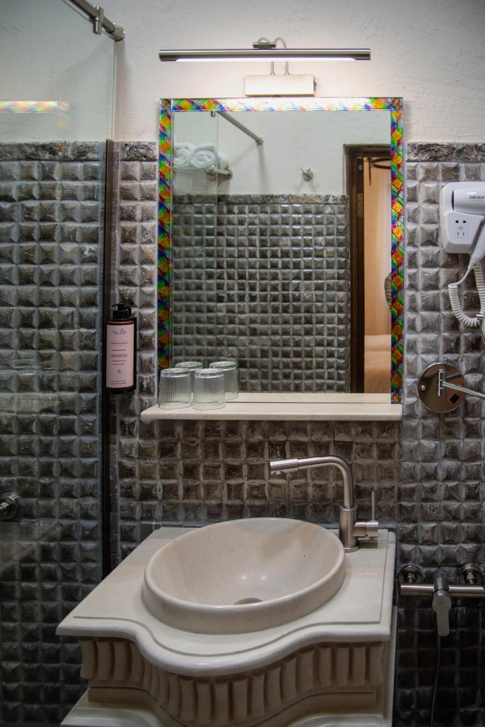 Shower in Kazma Boutique Hotel