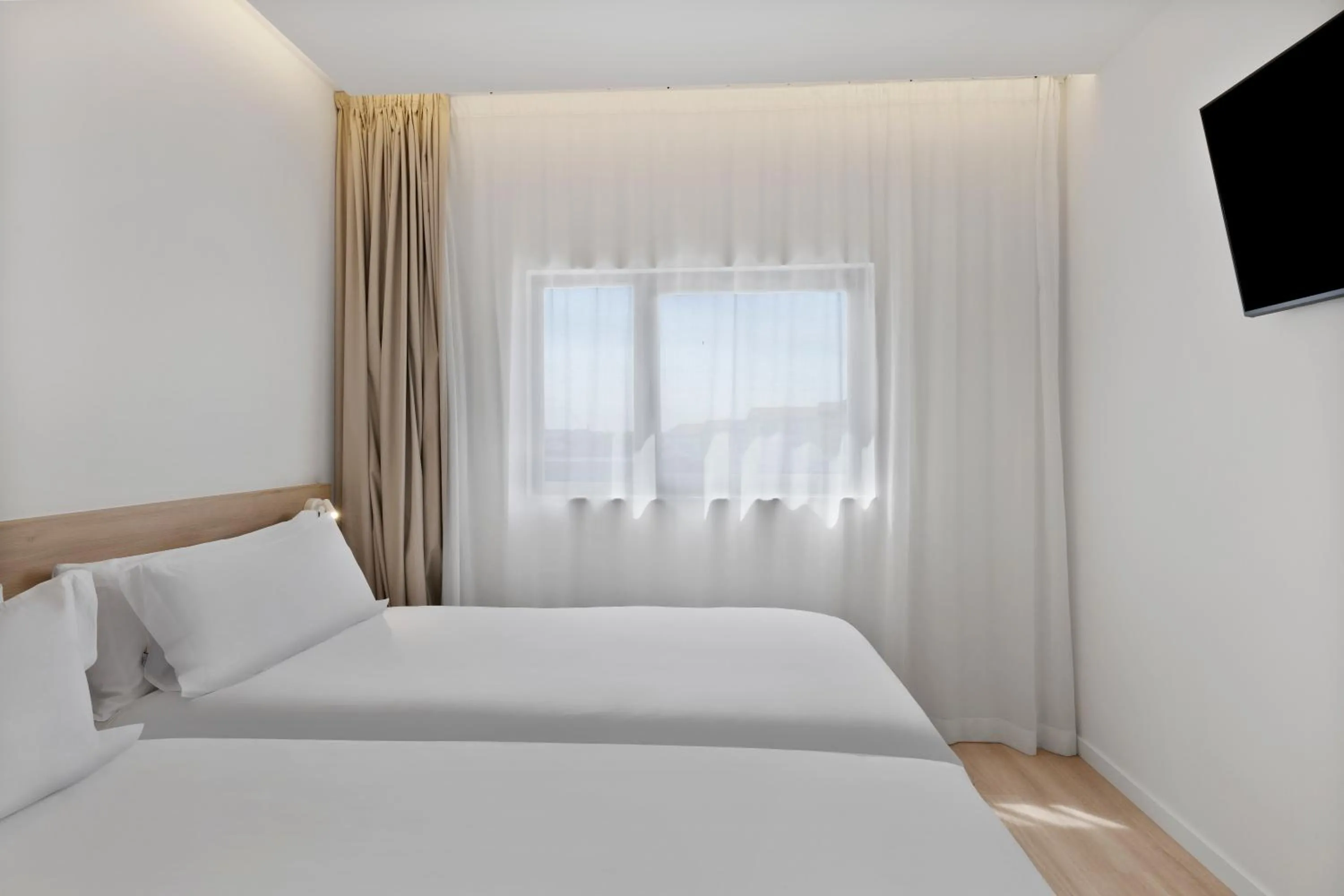 Bed in B&B HOTEL Viana do Castelo