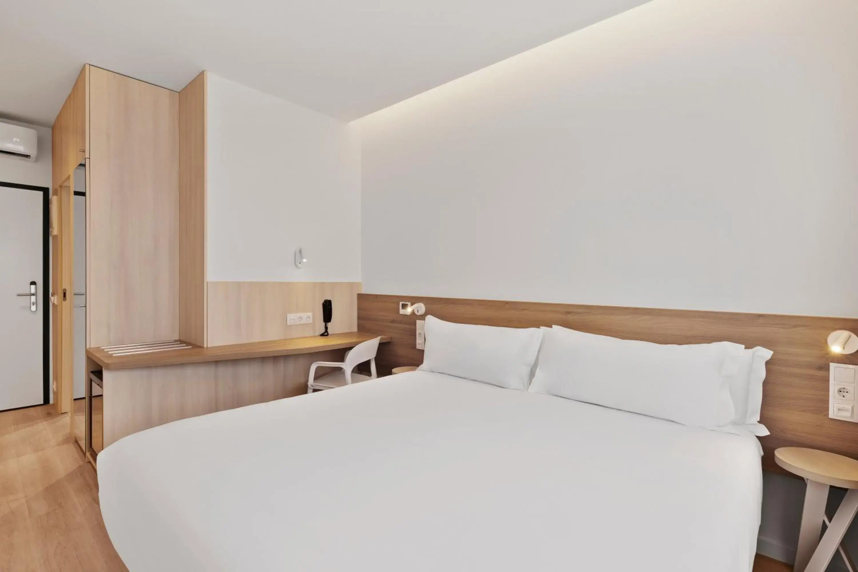 Double Room in B&B HOTEL Viana do Castelo Double Room in B&B HOTEL Viana do Castelo