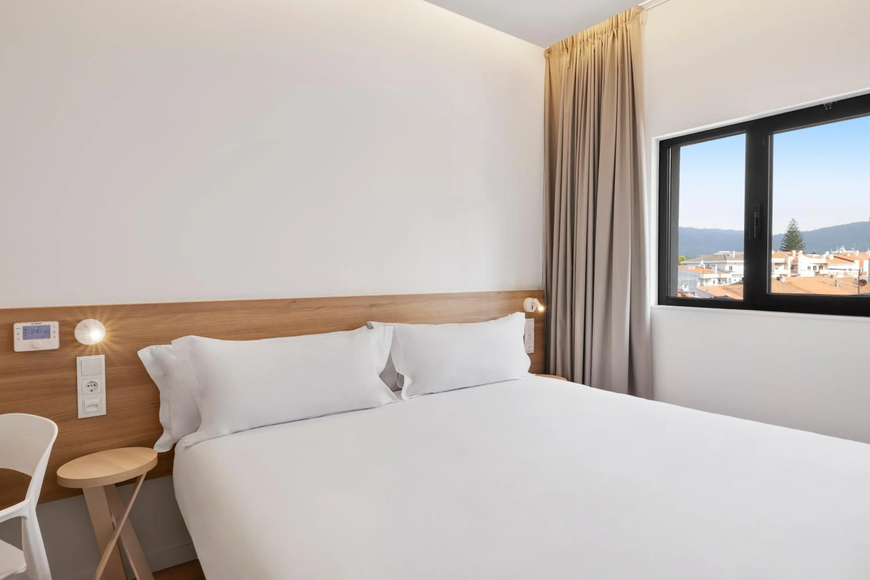 Bed in B&B HOTEL Viana do Castelo