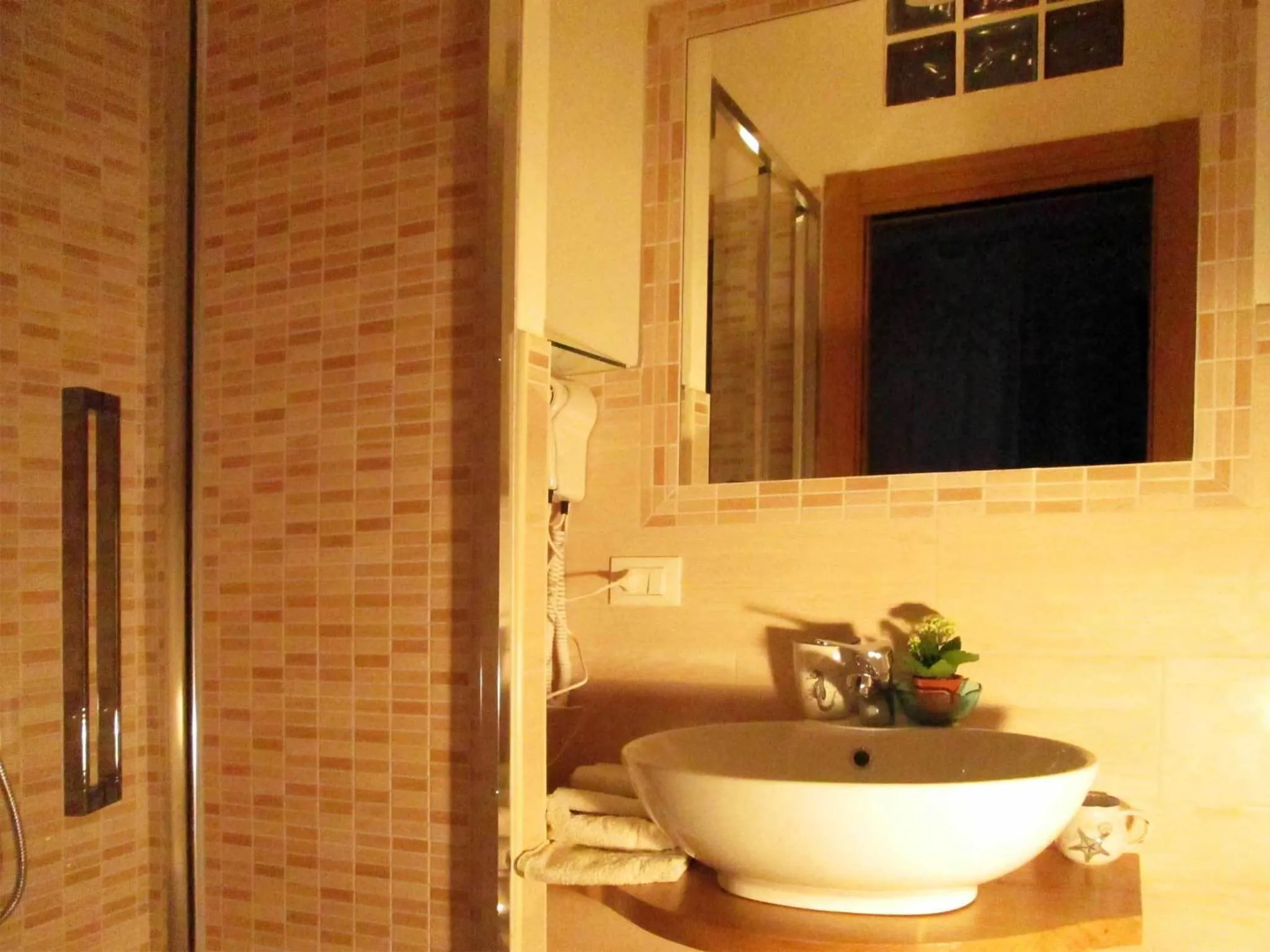 Bathroom in Sweet Dreams in St Peter B&b