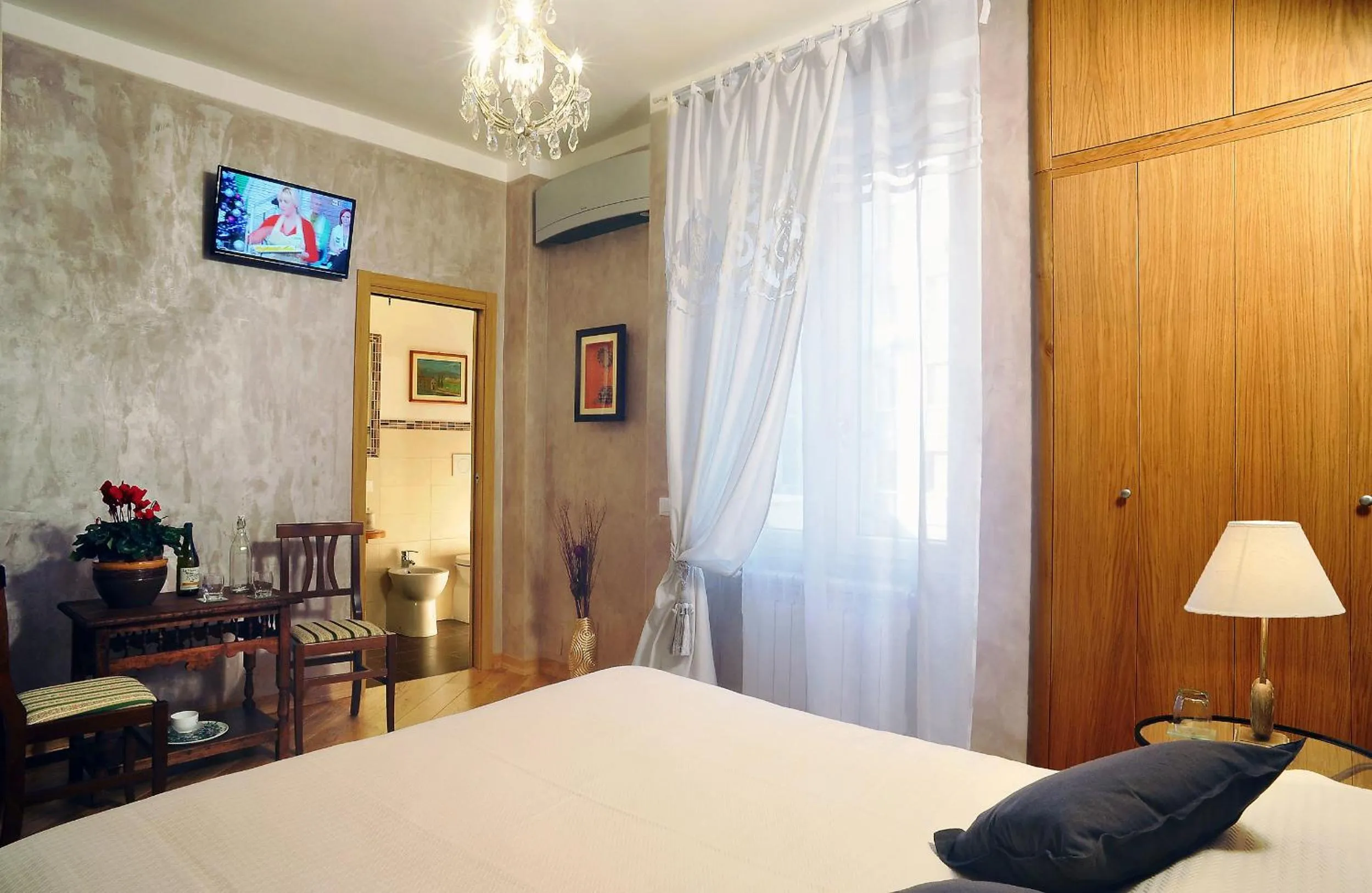 Decorative detail, Bed in Sweet Dreams in St Peter B&b