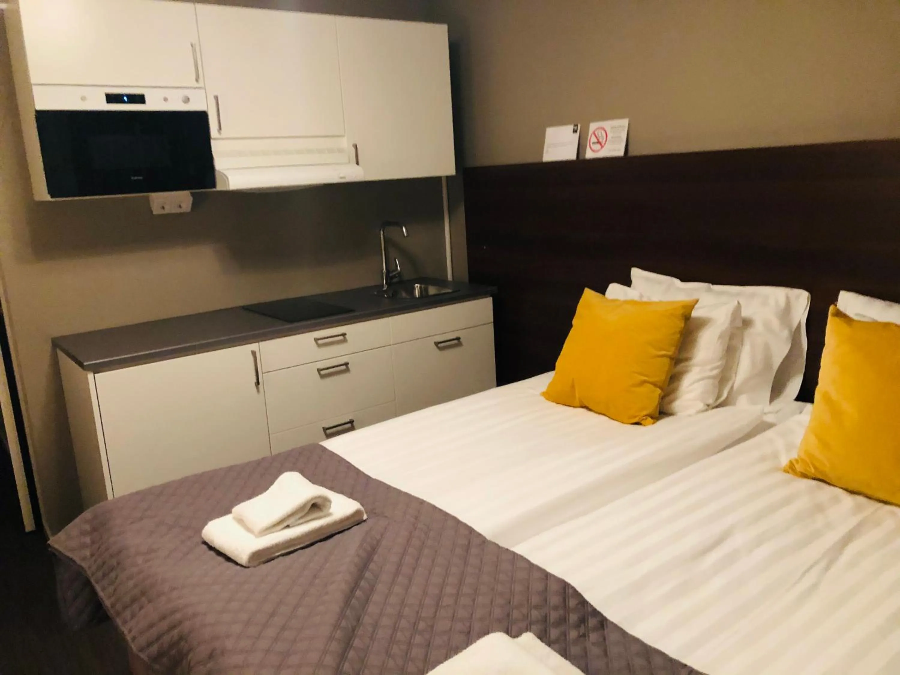 Bed in Best Western Hotel Solna