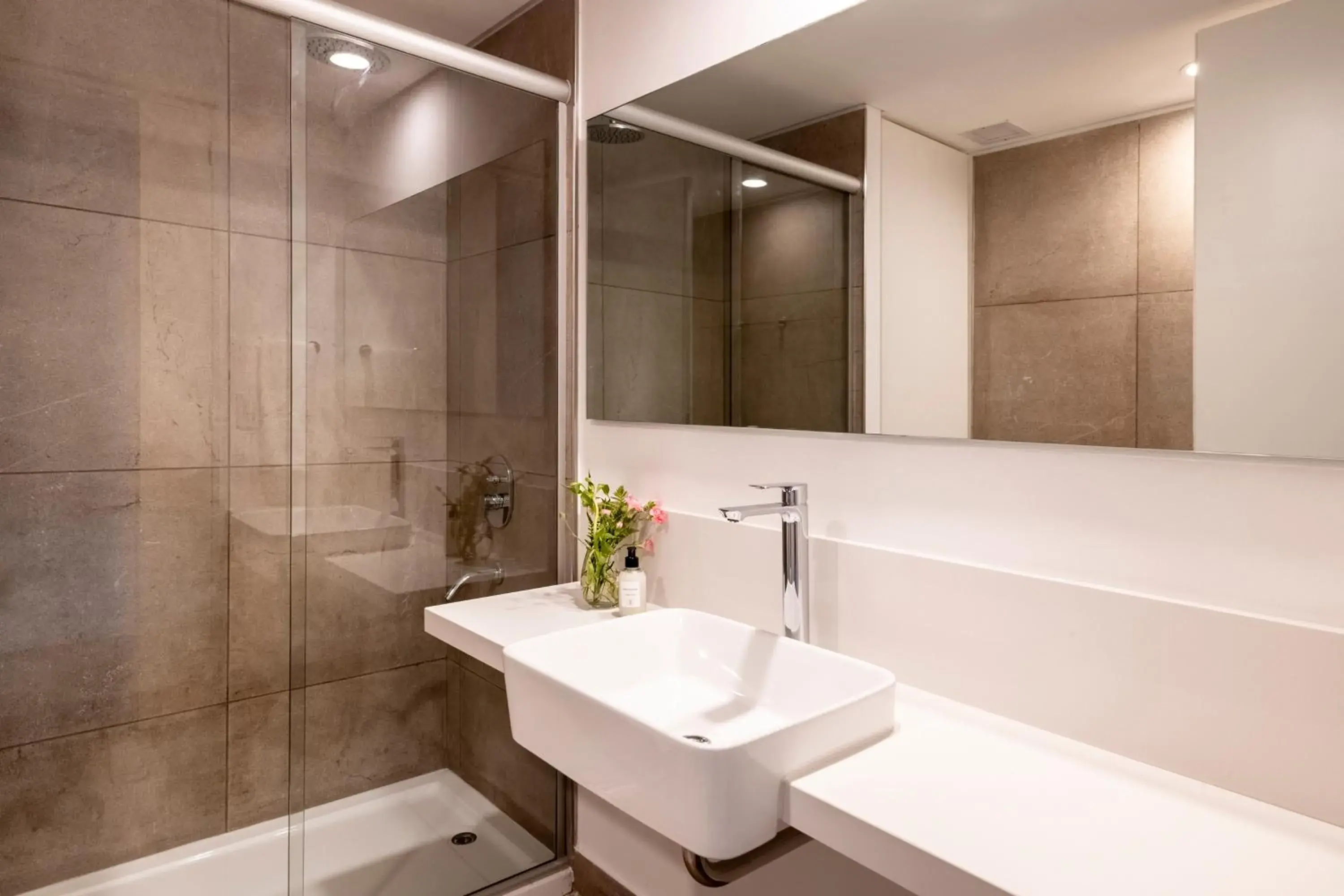 Studio Apartment in Top Rentals Nuñez Studio Apartment in Top Rentals Nuñez