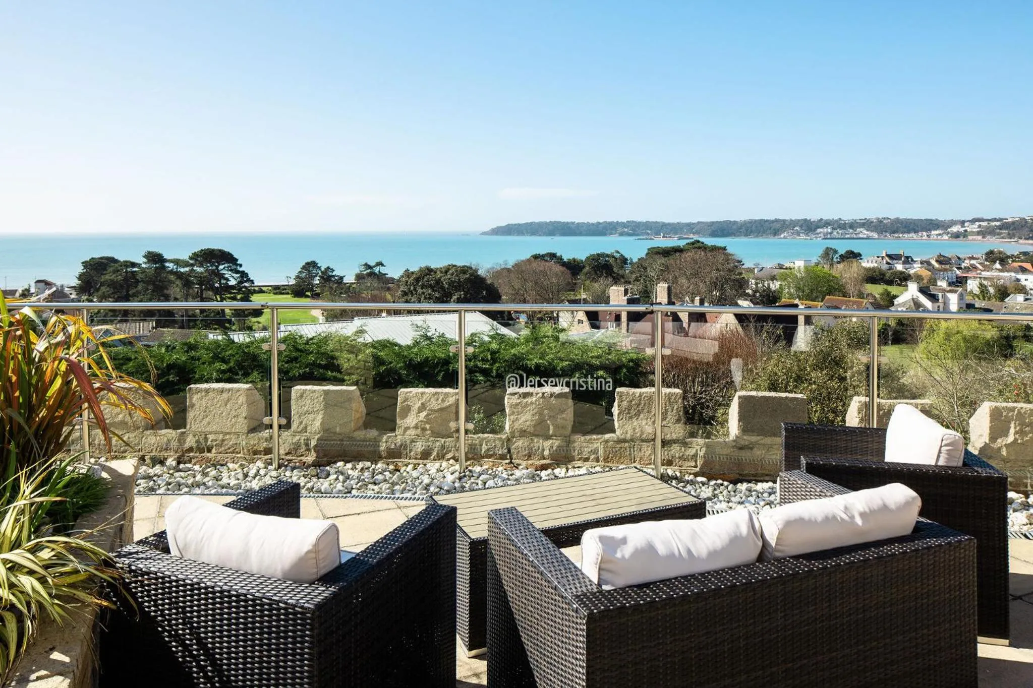 Seating area in Hotel Cristina