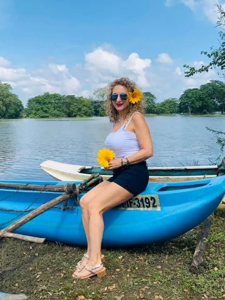 Lake Front Cottage Sigiriya