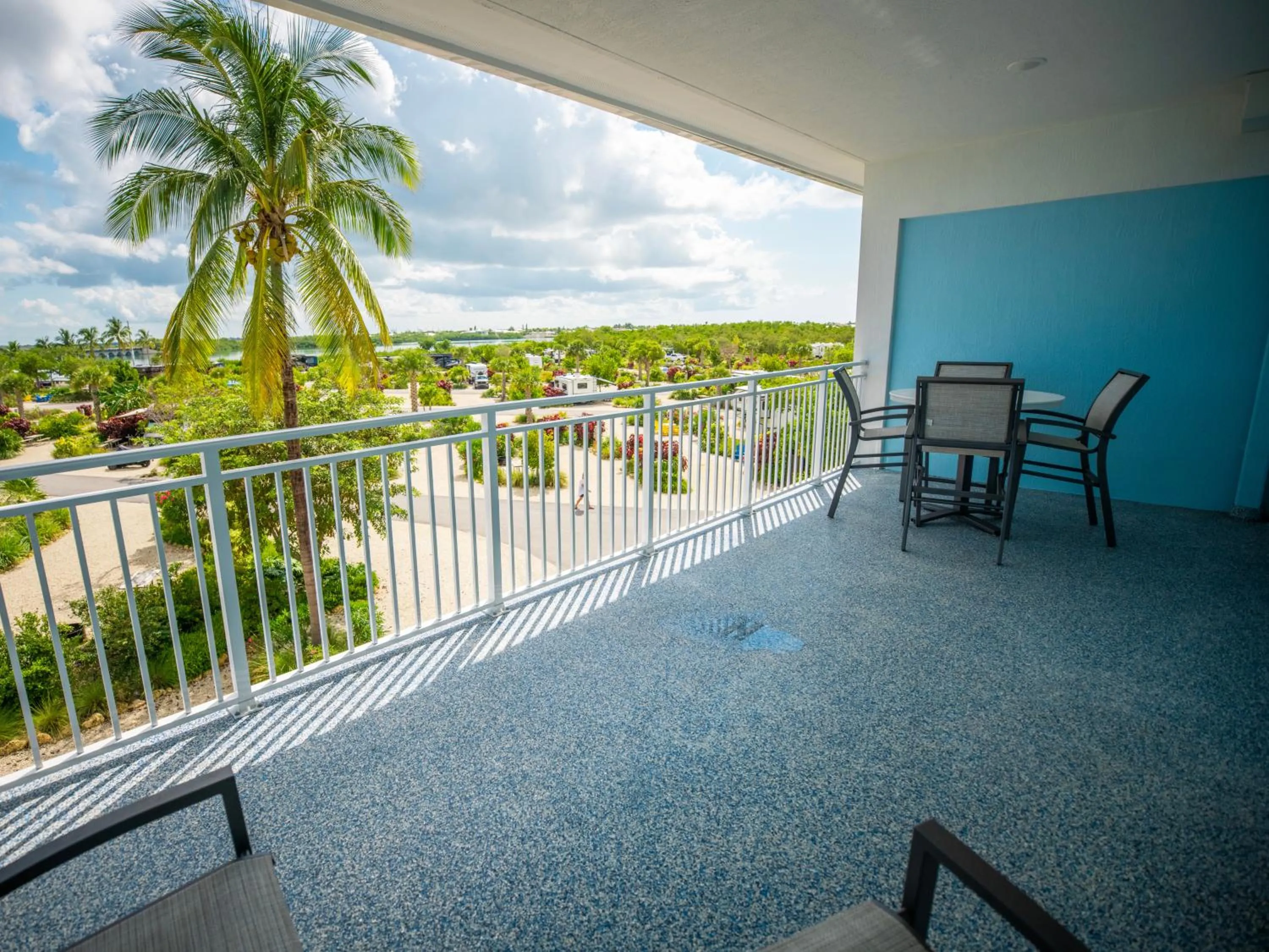 Balcony/Terrace in Sugarloaf Key Hotel at KOA Resort