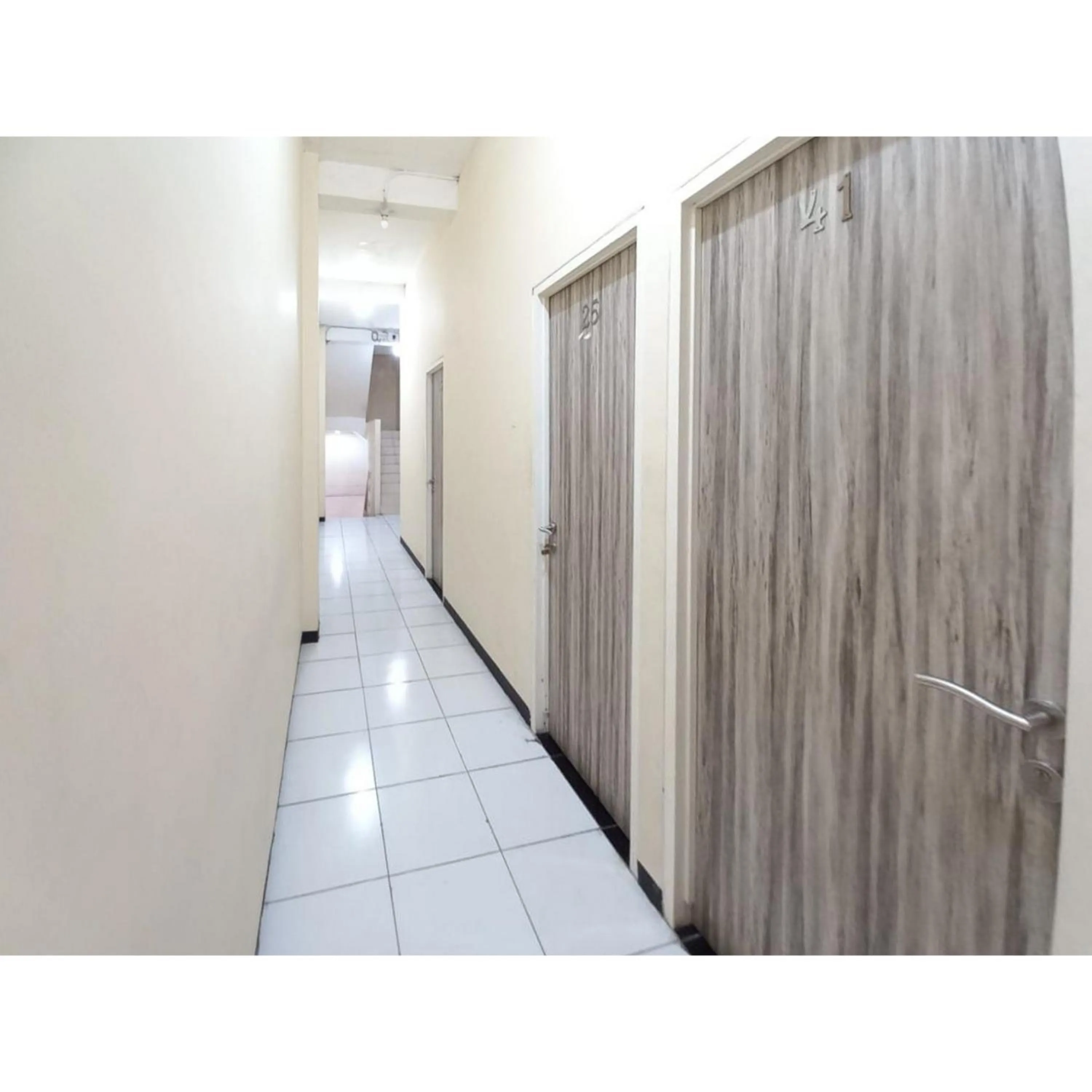 Property building in RedDoorz at Luxury Homestay near Aloha Waru Surabaya