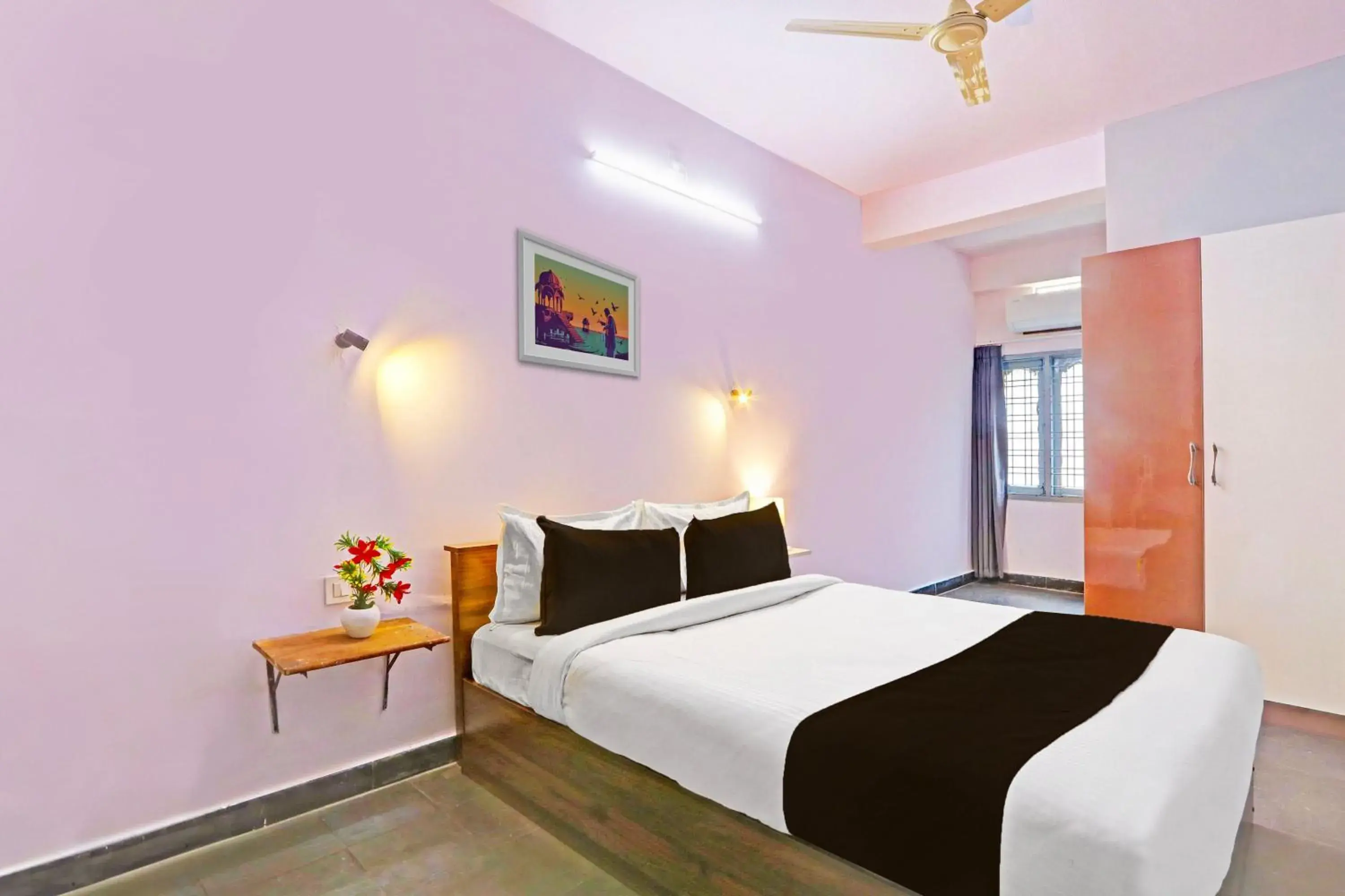 Bedroom, Bed in Collection O De Alphabet Hotel UMCC Bedroom, Bed in Collection O De Alphabet Hotel UMCC