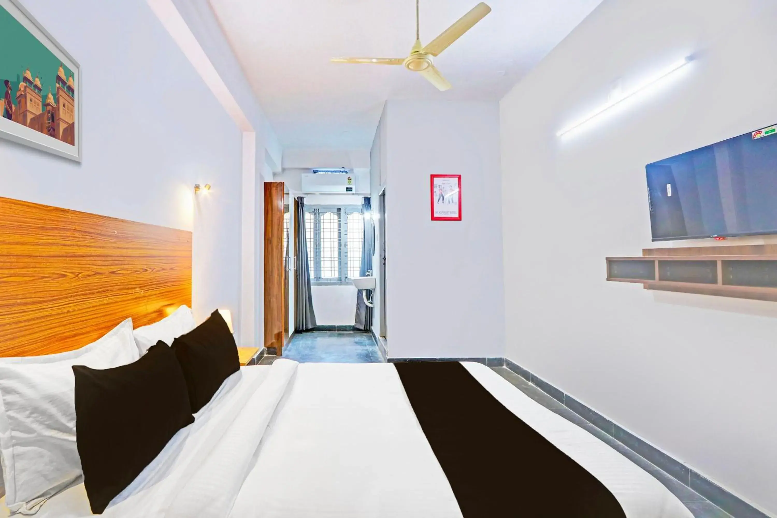 Bedroom, Bed in Collection O De Alphabet Hotel UMCC Bedroom, Bed in Collection O De Alphabet Hotel UMCC