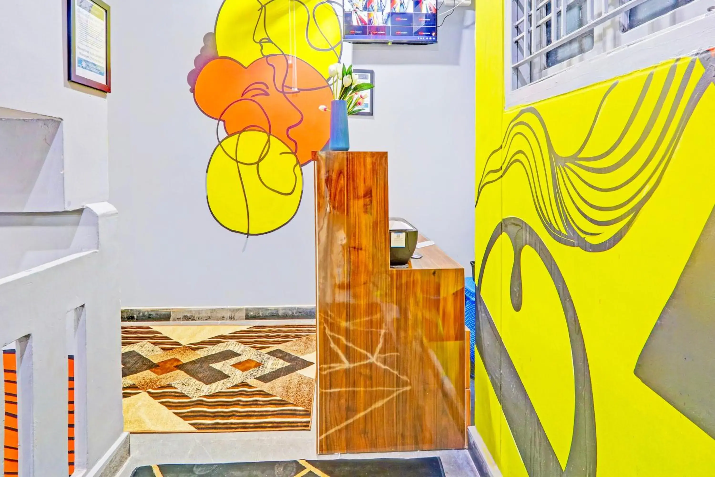 Lobby or reception in Collection O De Alphabet Hotel UMCC Lobby or reception in Collection O De Alphabet Hotel UMCC