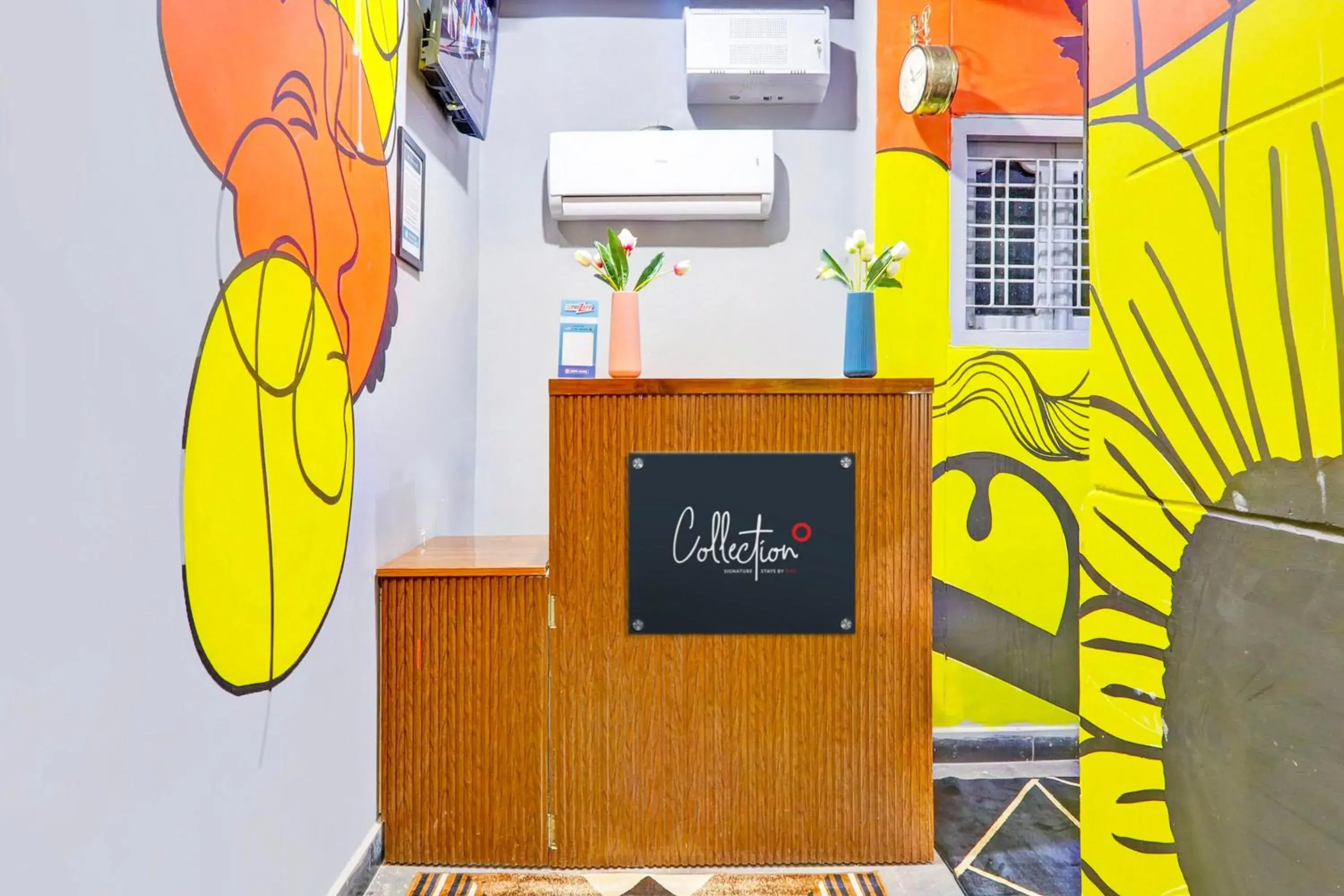 Lobby or reception in Collection O De Alphabet Hotel UMCC Lobby or reception in Collection O De Alphabet Hotel UMCC