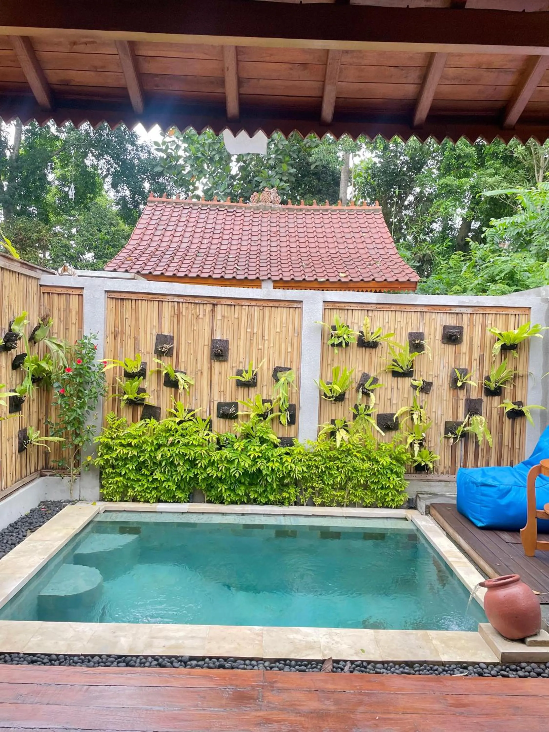 Garden in Ngesil Private Joglo & Pool