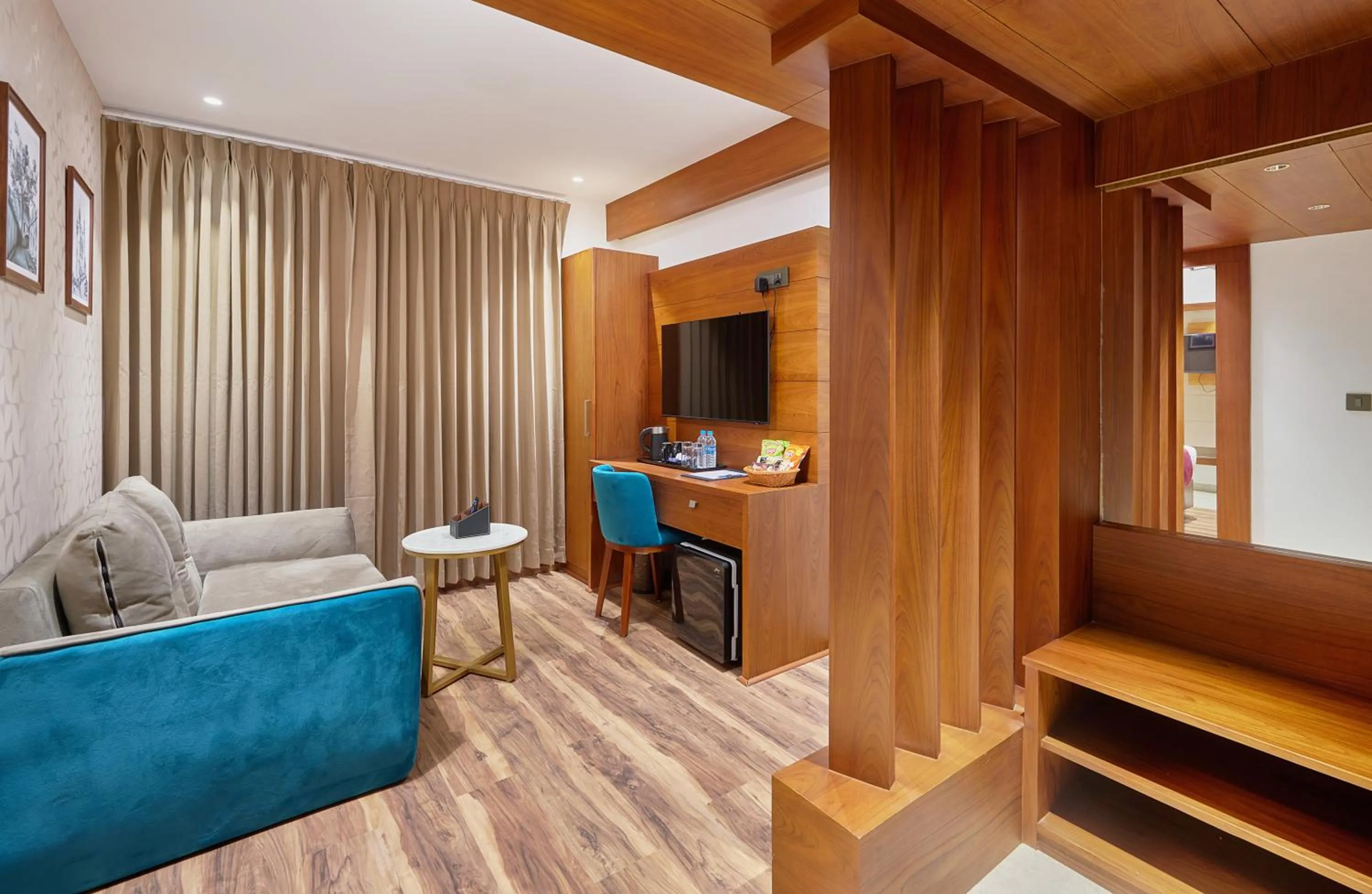 TV and multimedia in Q-White Crescent