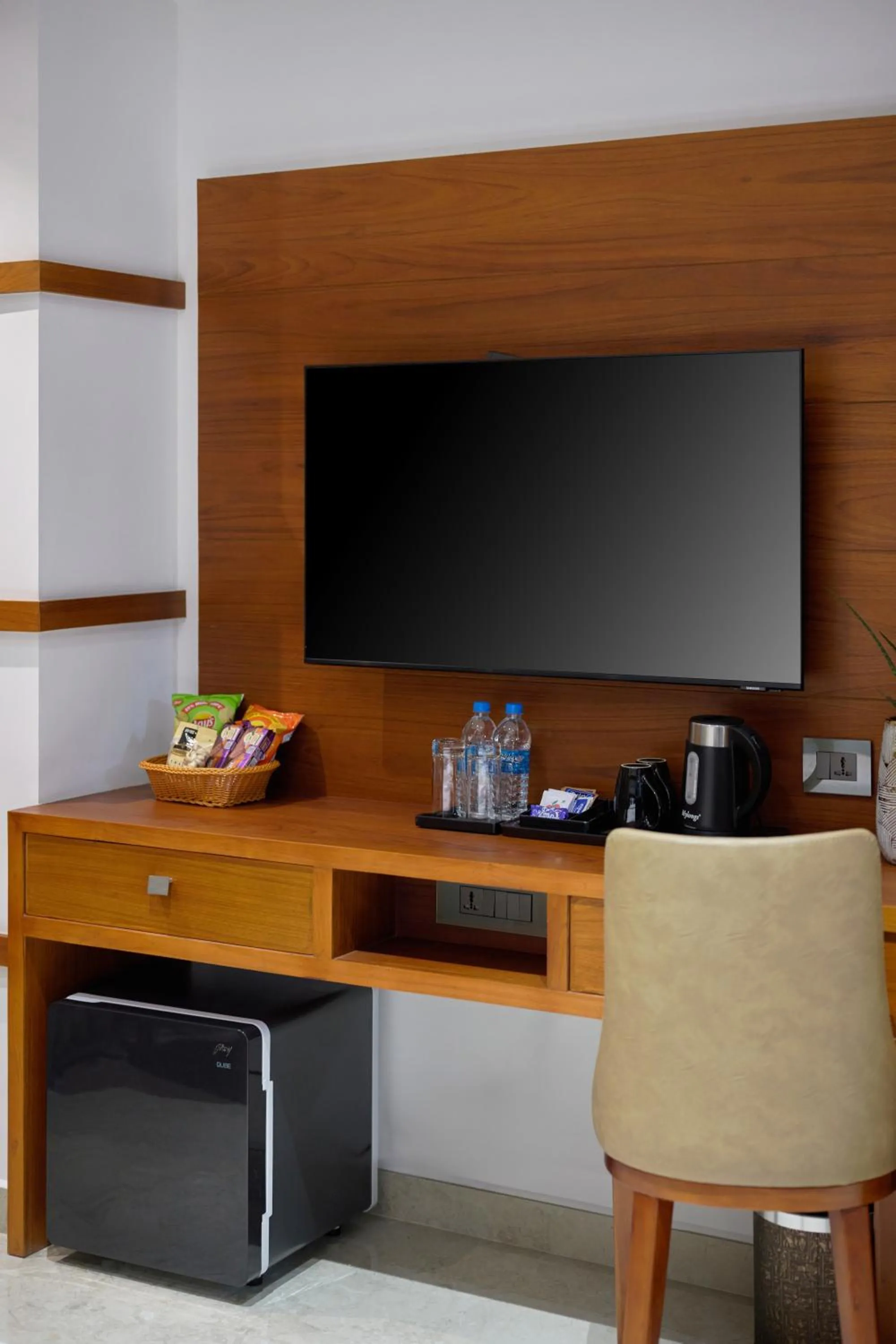 TV and multimedia in Q-White Crescent