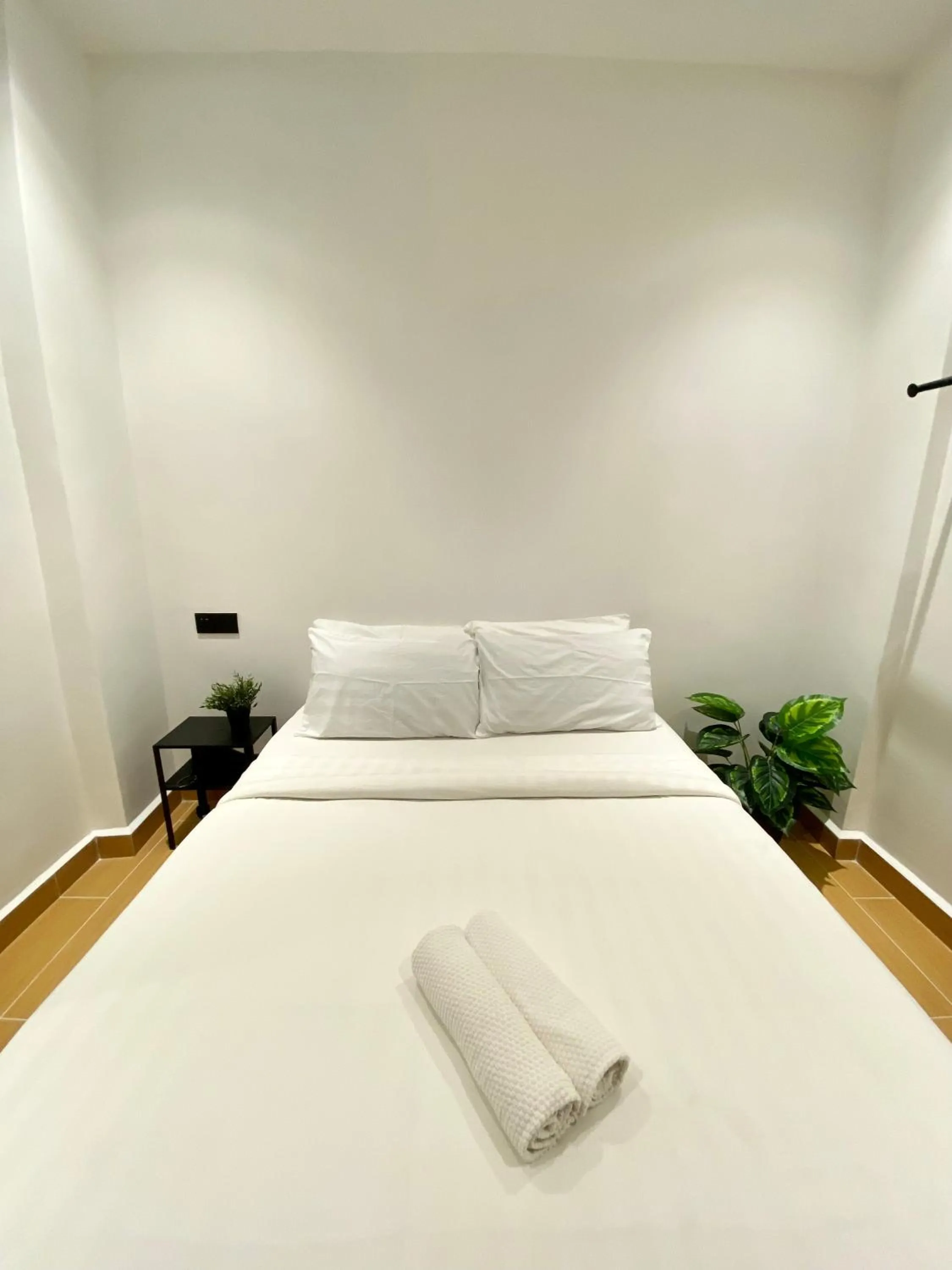 Bed in The 6N by Sky Hive